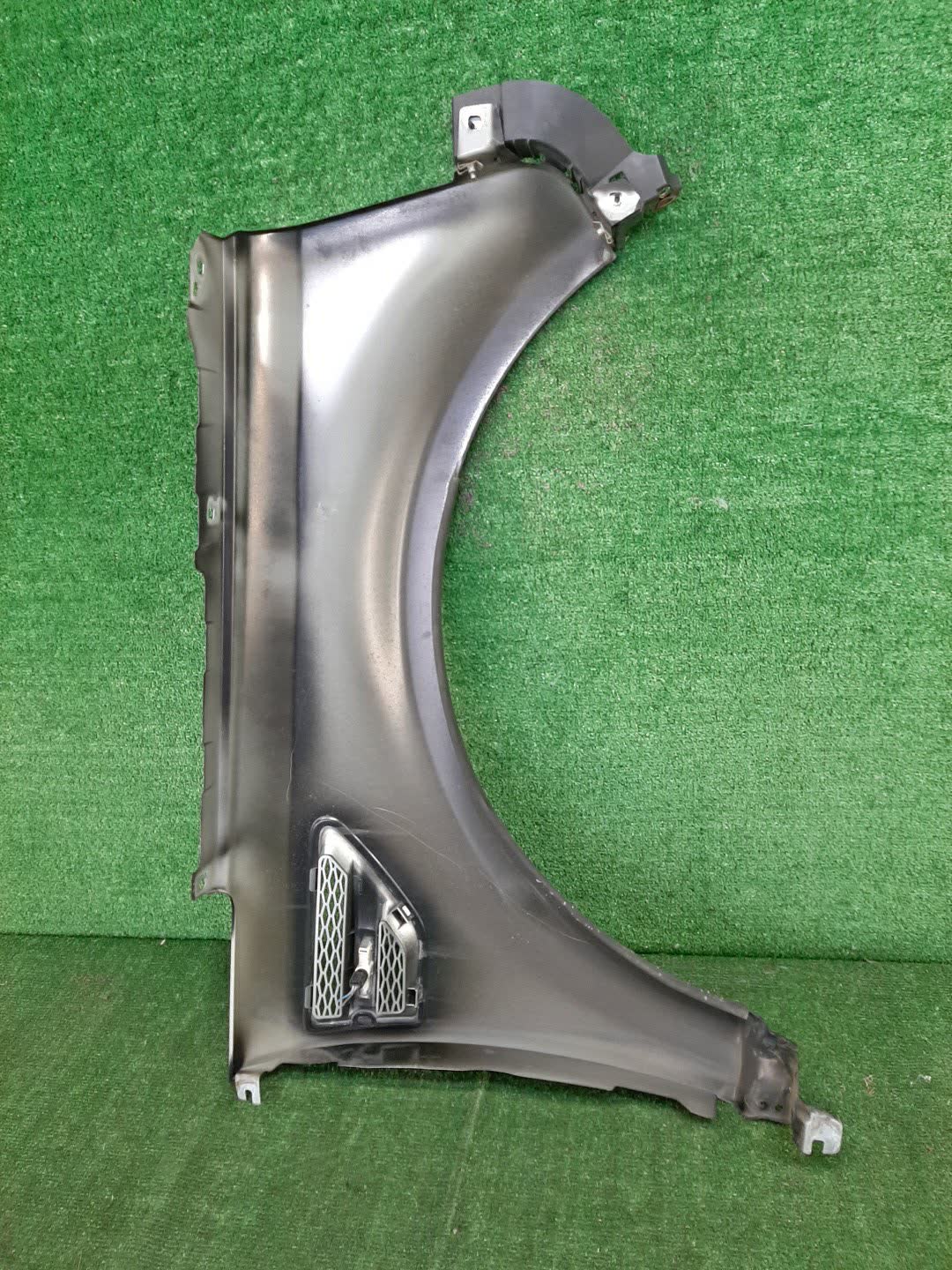 Крыло левое переднее LAND ROVER FREELANDER L359 92539 4 ракурс