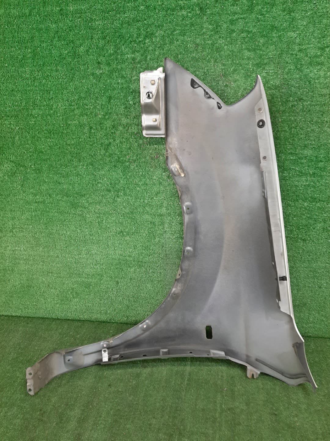 Крыло правое переднее NISSAN DUALIS J10, KNJ10, KJ10, NJ10 93374 4 ракурс
