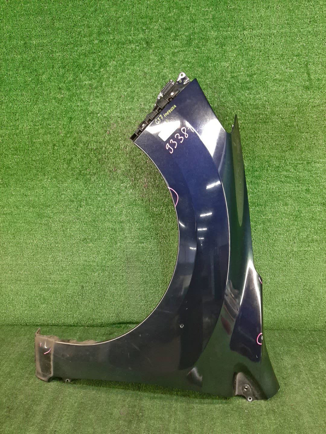 Крыло левое переднее SUBARU IMPREZA GP2, GP3, GP6, GJ2, GJ3, GJ6, GJ7, GP7 93381 1 ракурс Крыло левое переднее SUBARU IMPREZA GP2, GP3, GP6, GJ2, GJ3, GJ6, GJ7, GP7 93381 1 ракурс