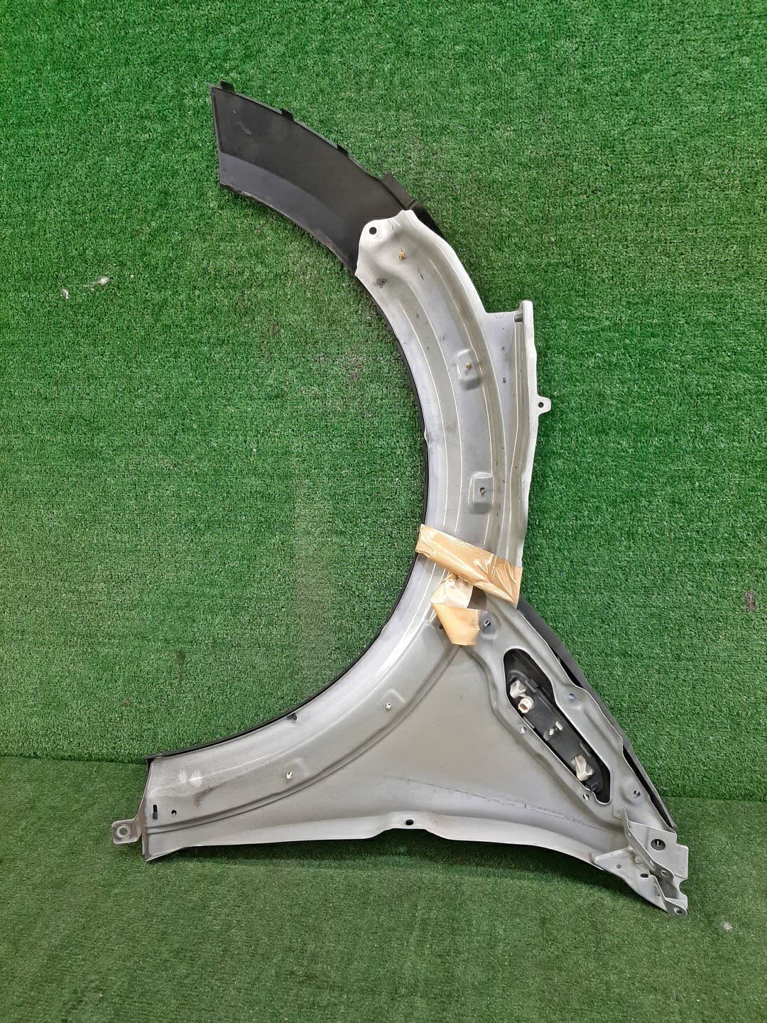 Крыло правое переднее MINI COUNTRYMAN R60 94794 2 ракурс