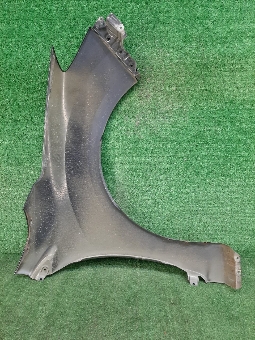 Крыло левое переднее SUBARU IMPREZA GP2, GP3, GP6, GJ2, GJ3, GJ6, GJ7, GP7 94954 4 ракурс