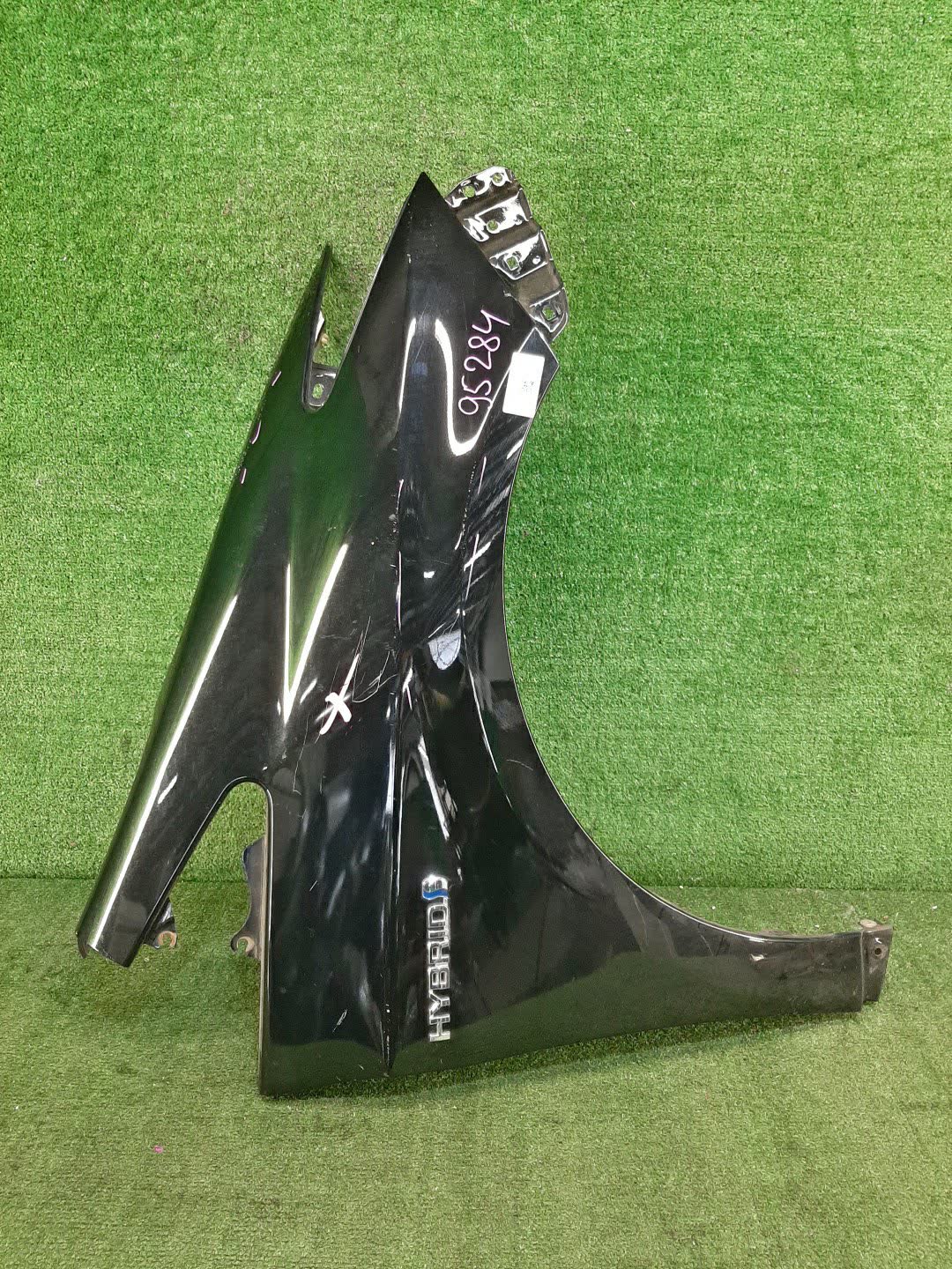 Крыло правое переднее TOYOTA PRIUS ZVW30 95284 1 ракурс