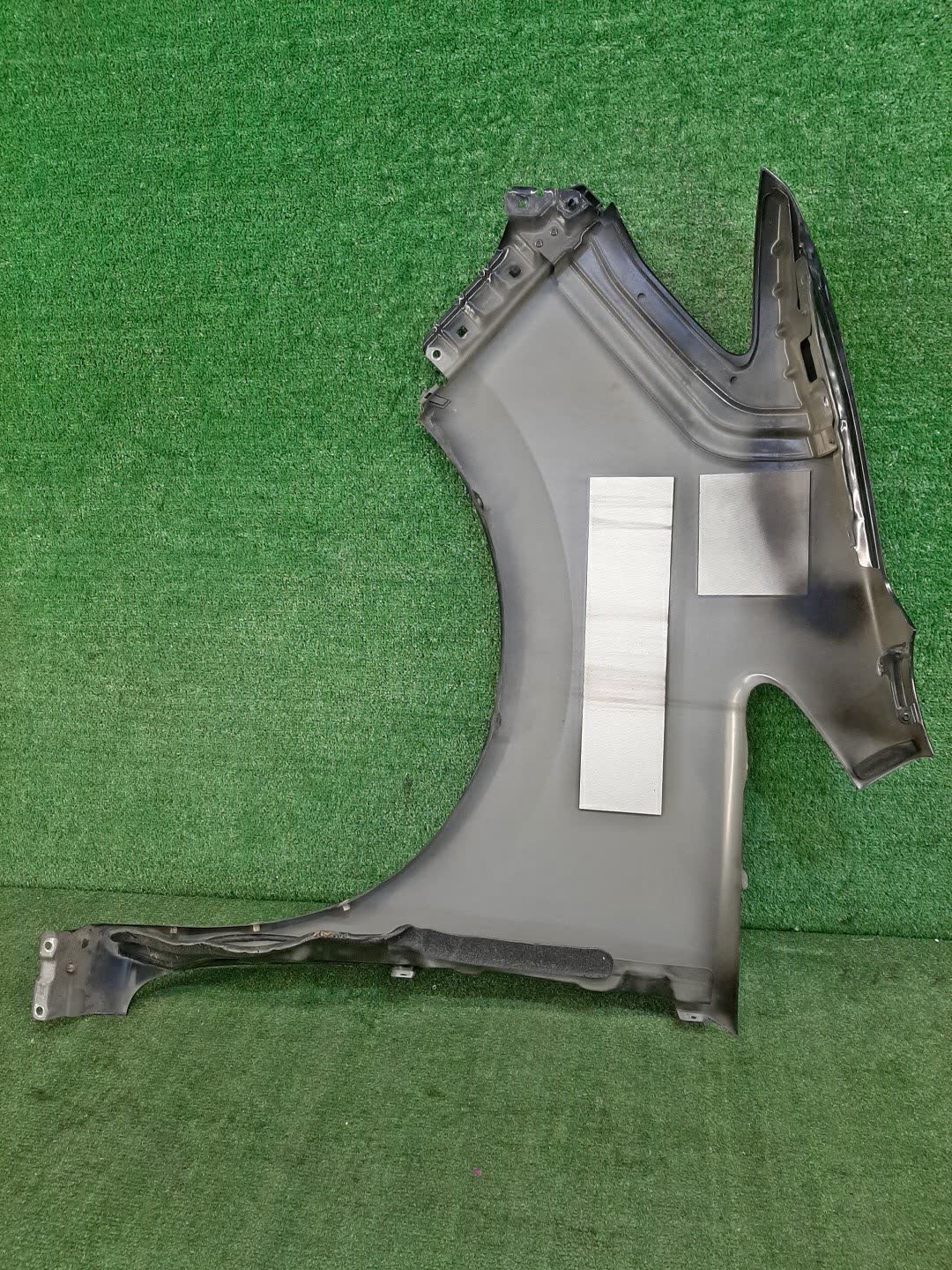 Крыло правое переднее NISSAN SERENA C26 95286 3 ракурс