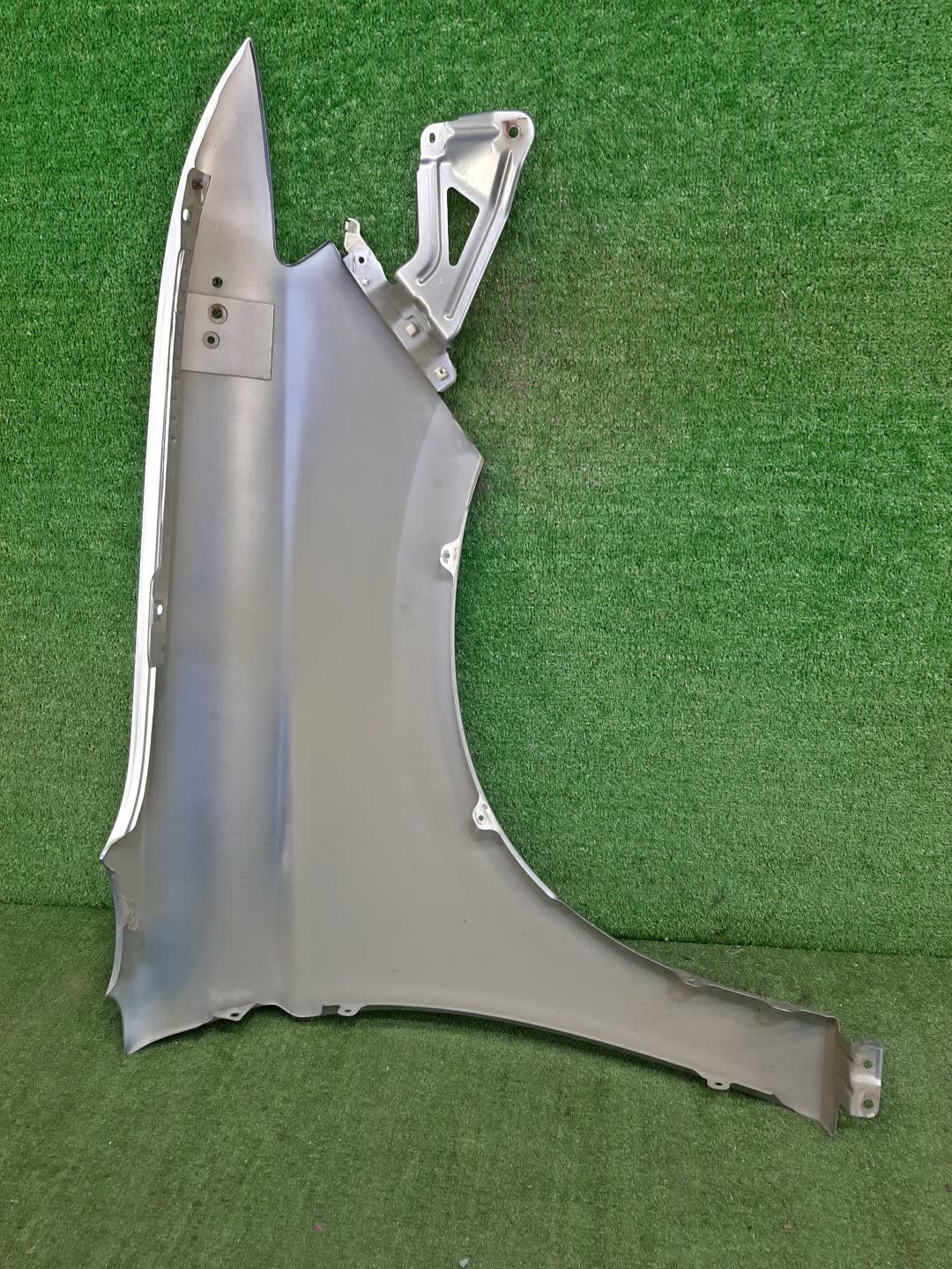 Крыло левое переднее MITSUBISHI OUTLANDER GG2W, GF8W, GF7W 95670 3 ракурс