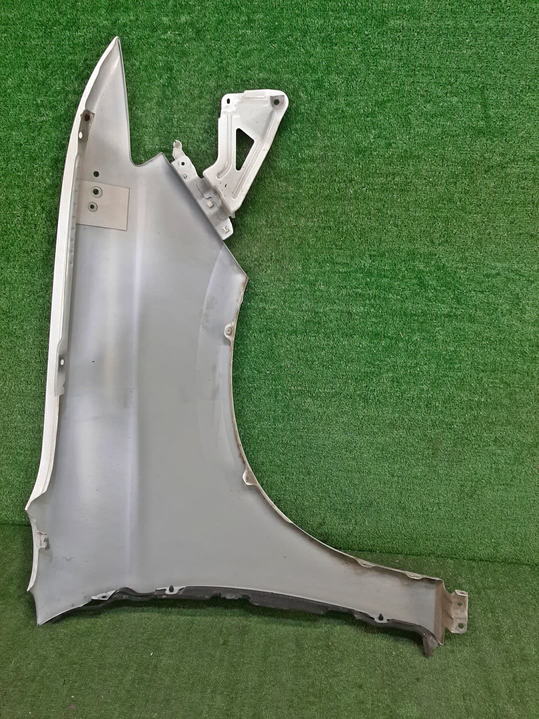 Крыло левое переднее MITSUBISHI OUTLANDER GG2W, GF8W, GF7W 95804 3 ракурс