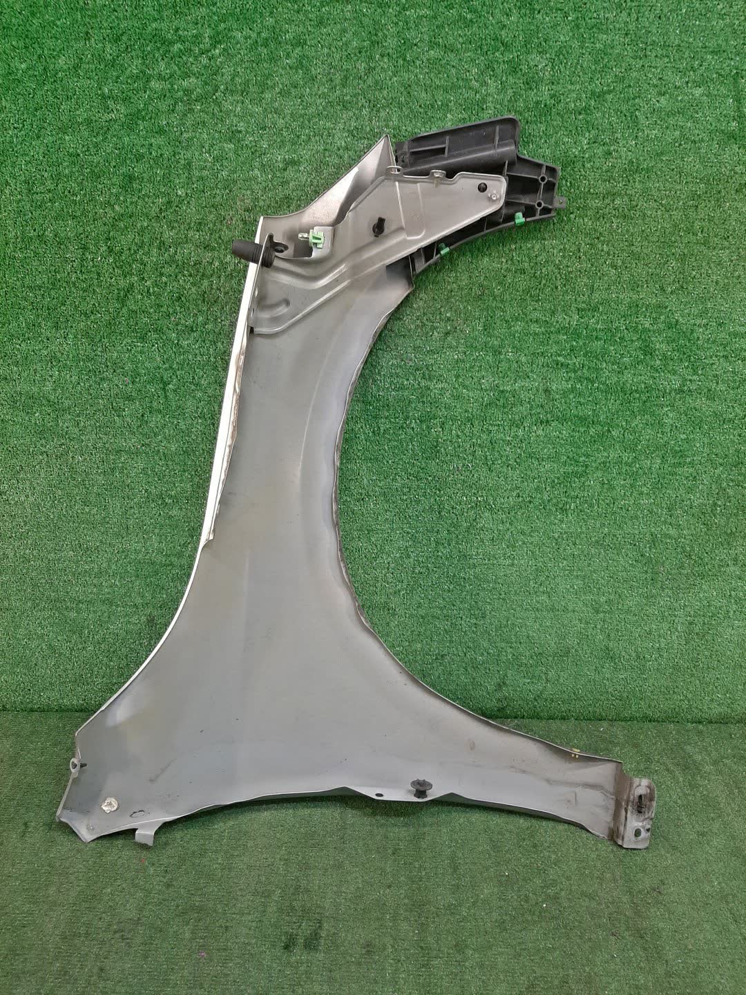 Крыло левое переднее VOLVO V60, S60 FW45, FW47, FW, FW52, FW48, FW90, FS44, FS47, FS40, FS45, FS70, FS, Y20, FS48, FS84, FS90 96133 5 ракурс