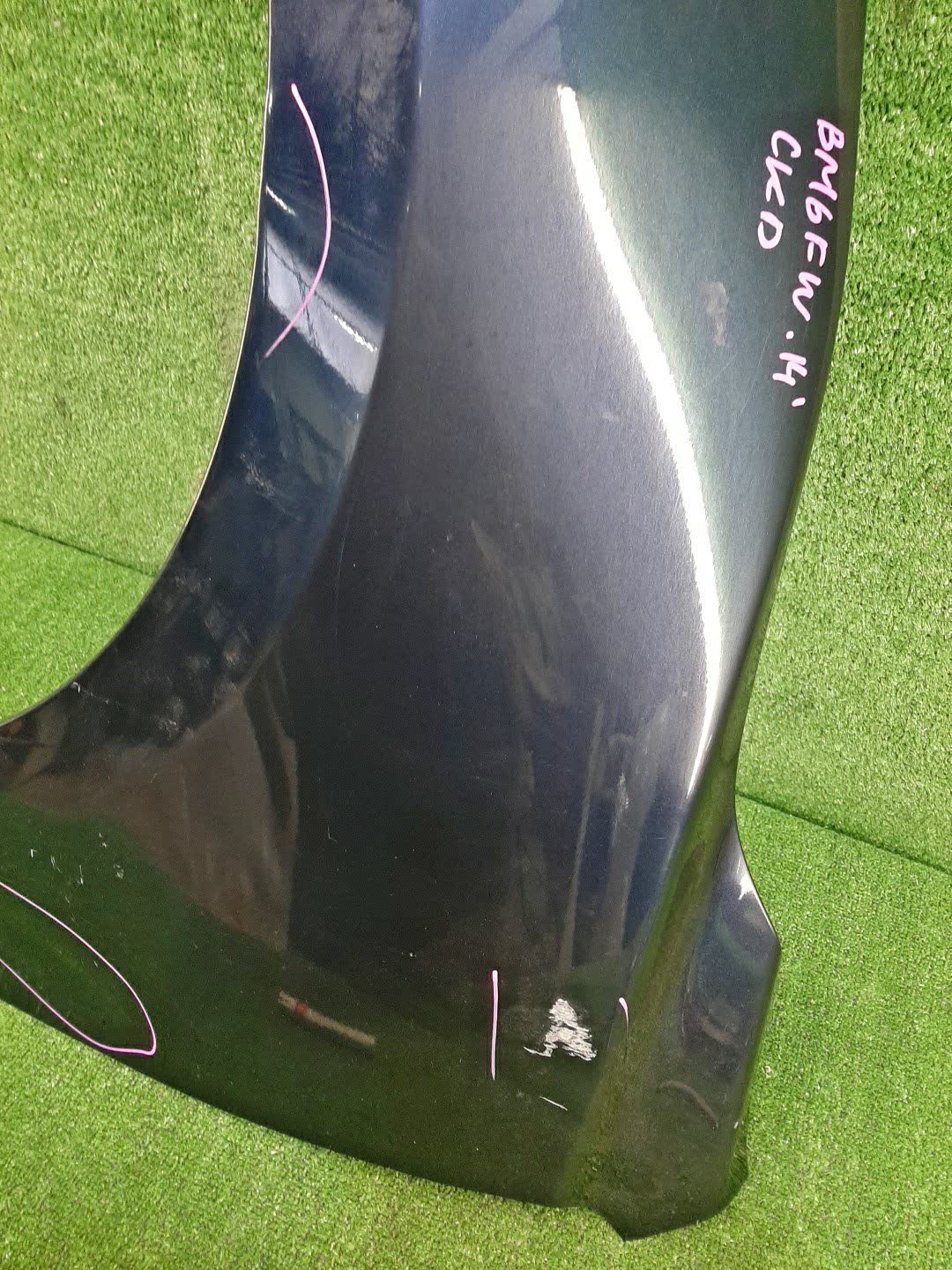 Крыло левое переднее MAZDA AXELA, MAZDA 3, 3 BMLFS, BM6FJ, BM2AS, BM2FP, BM2AP, BM5FP, BM5FS, BM5AS, BM5AP, BM2FS, BYEFP, BMEFS, BM 96262 3 ракурс