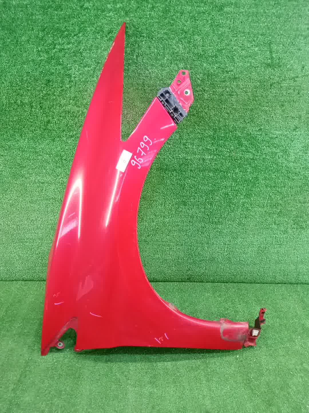 Крыло правое переднее HONDA CR-Z ZF1 96799 1 ракурс