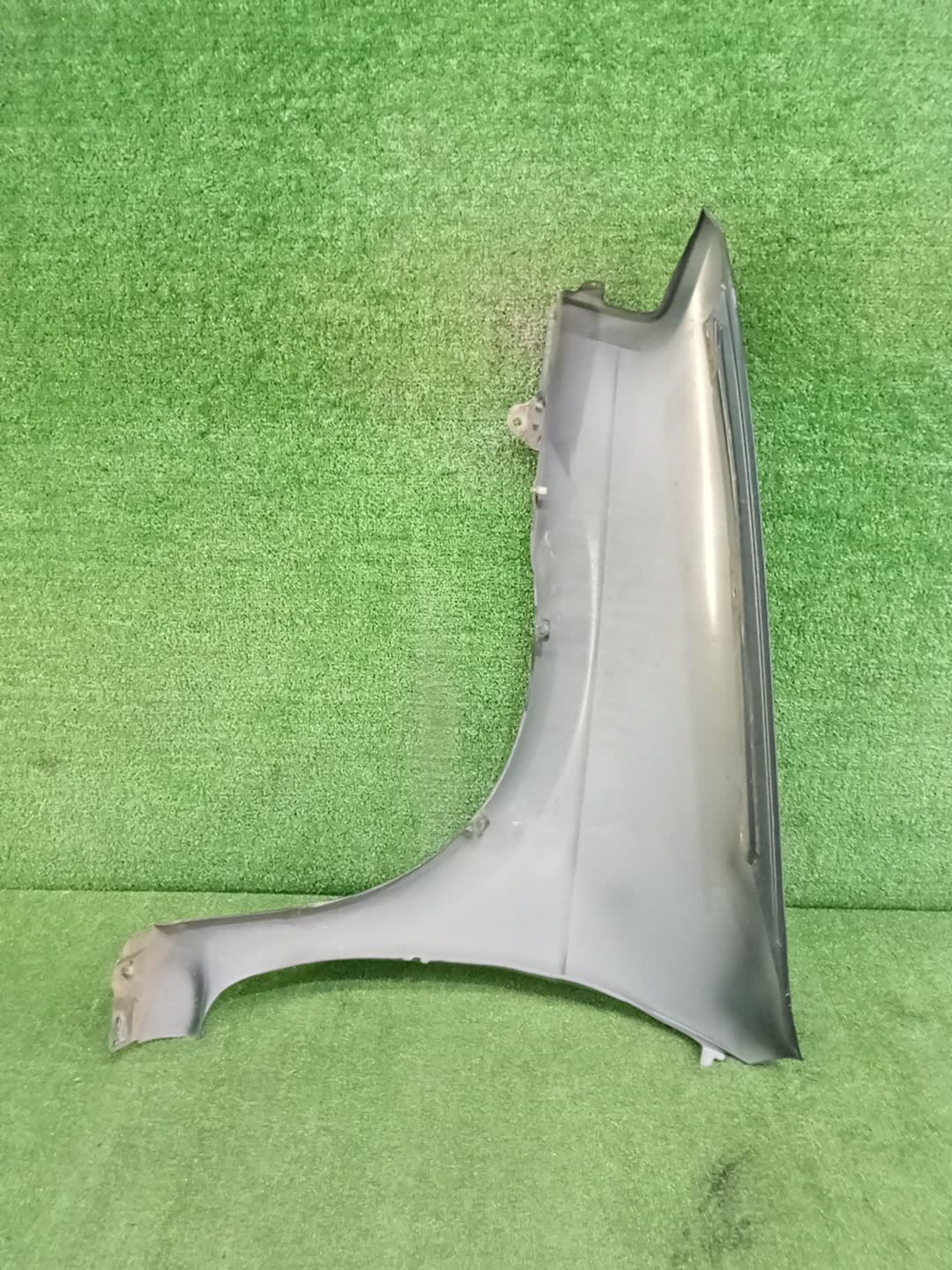 Крыло правое переднее MAZDA DEMIO DW3W, DW5W 97462 2 ракурс