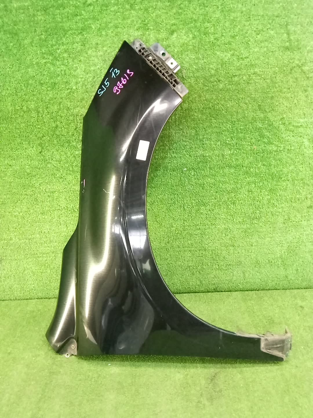 Крыло правое переднее SUBARU FORESTER SJ9, SJ5, SJG 97613 1 ракурс