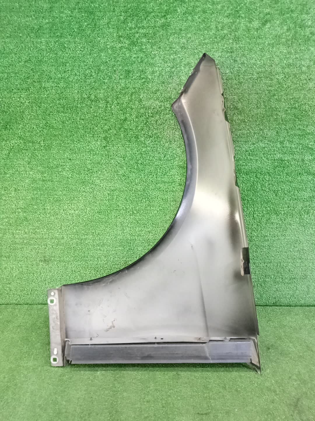 Крыло правое переднее MERCEDES-BENZ E-Class W212 97718 2 ракурс