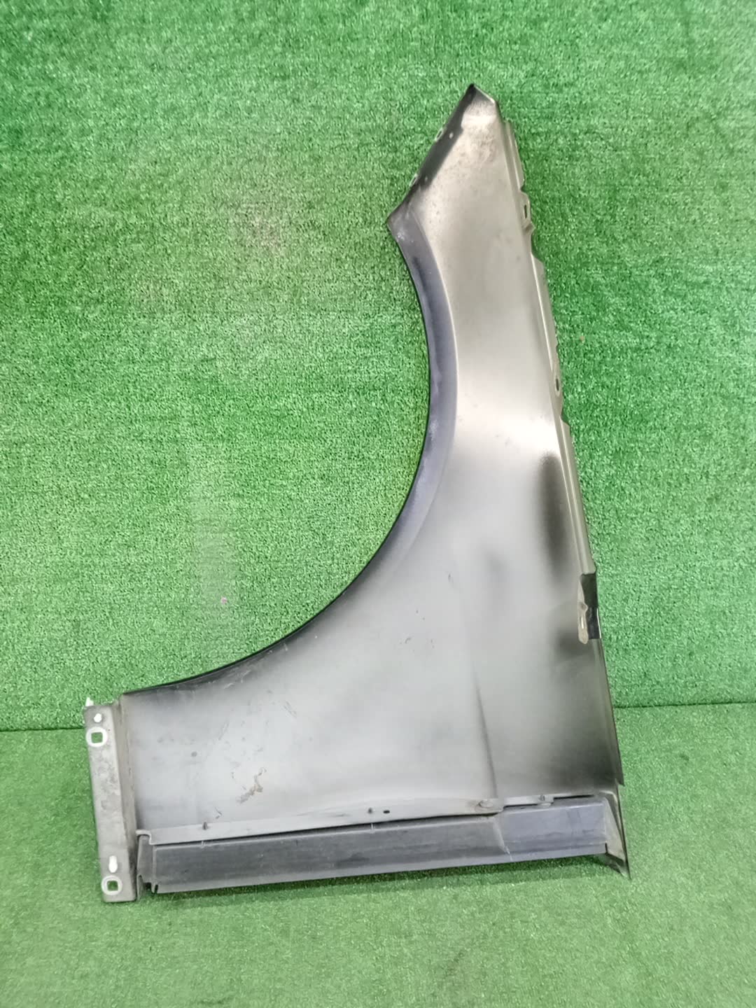Крыло правое переднее MERCEDES-BENZ E-Class W212 97718 5 ракурс