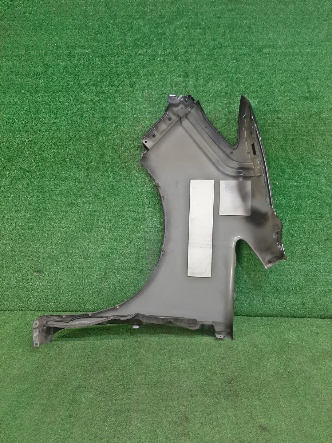 Крыло правое переднее NISSAN SERENA C26 97882 4 ракурс
