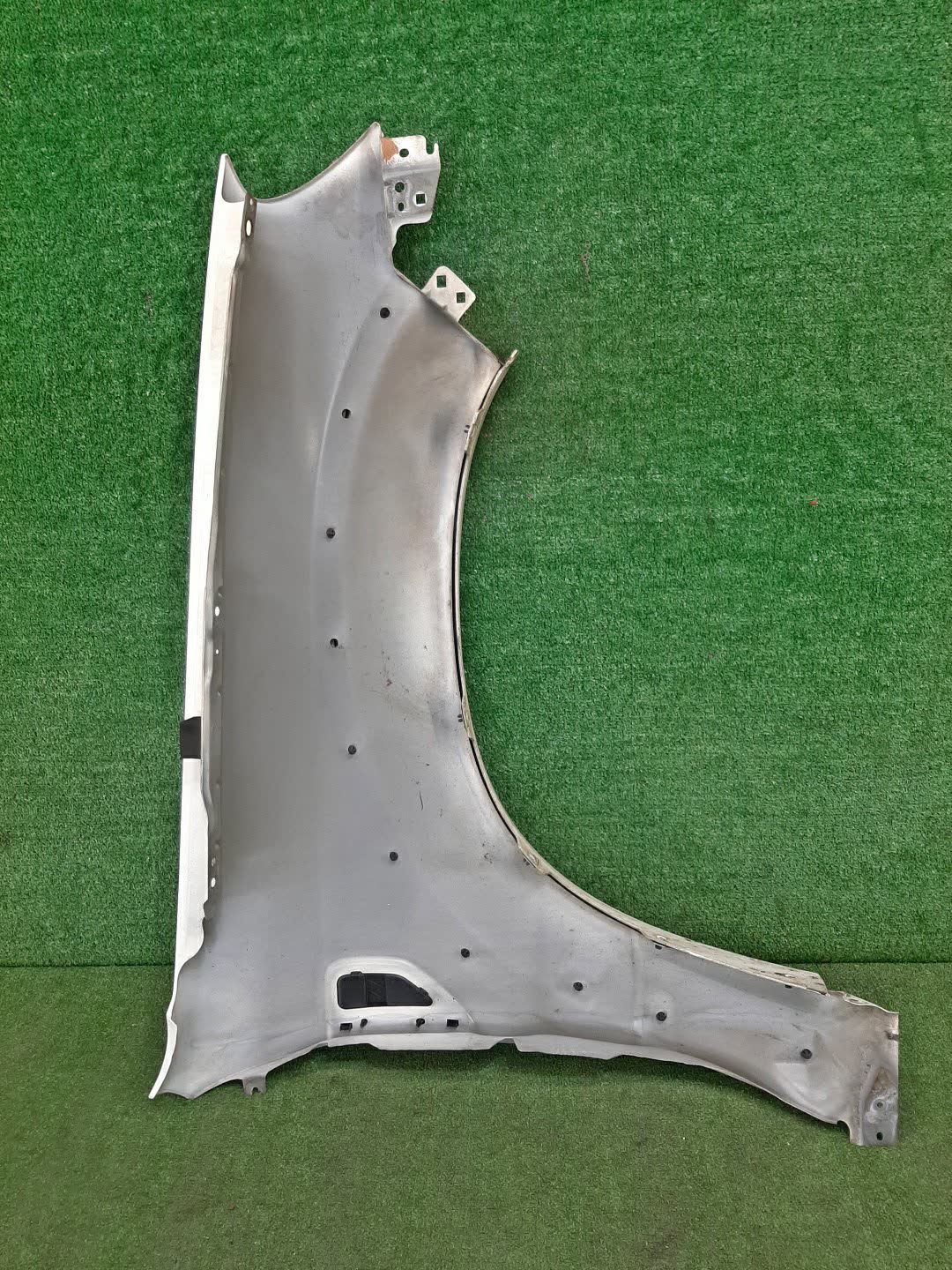 Крыло левое переднее FORD ESCAPE LFAL3F, LFAL3P 97905 3 ракурс