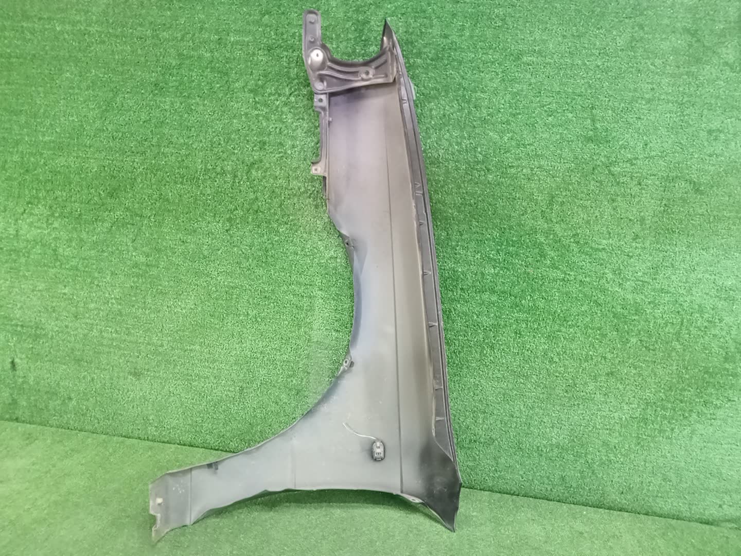 Крыло правое переднее TOYOTA VISTA CV43 97925 2 ракурс