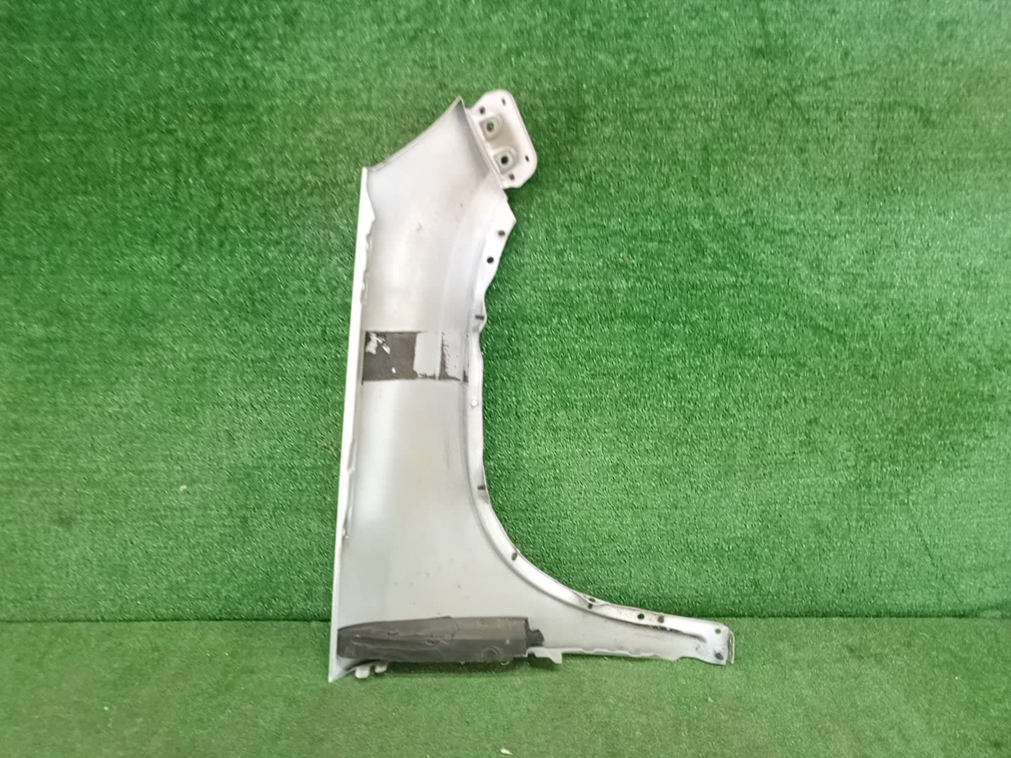 Крыло левое переднее VOLKSWAGEN TIGUAN 5N1, 5N2 5N0821105A 3 ракурс