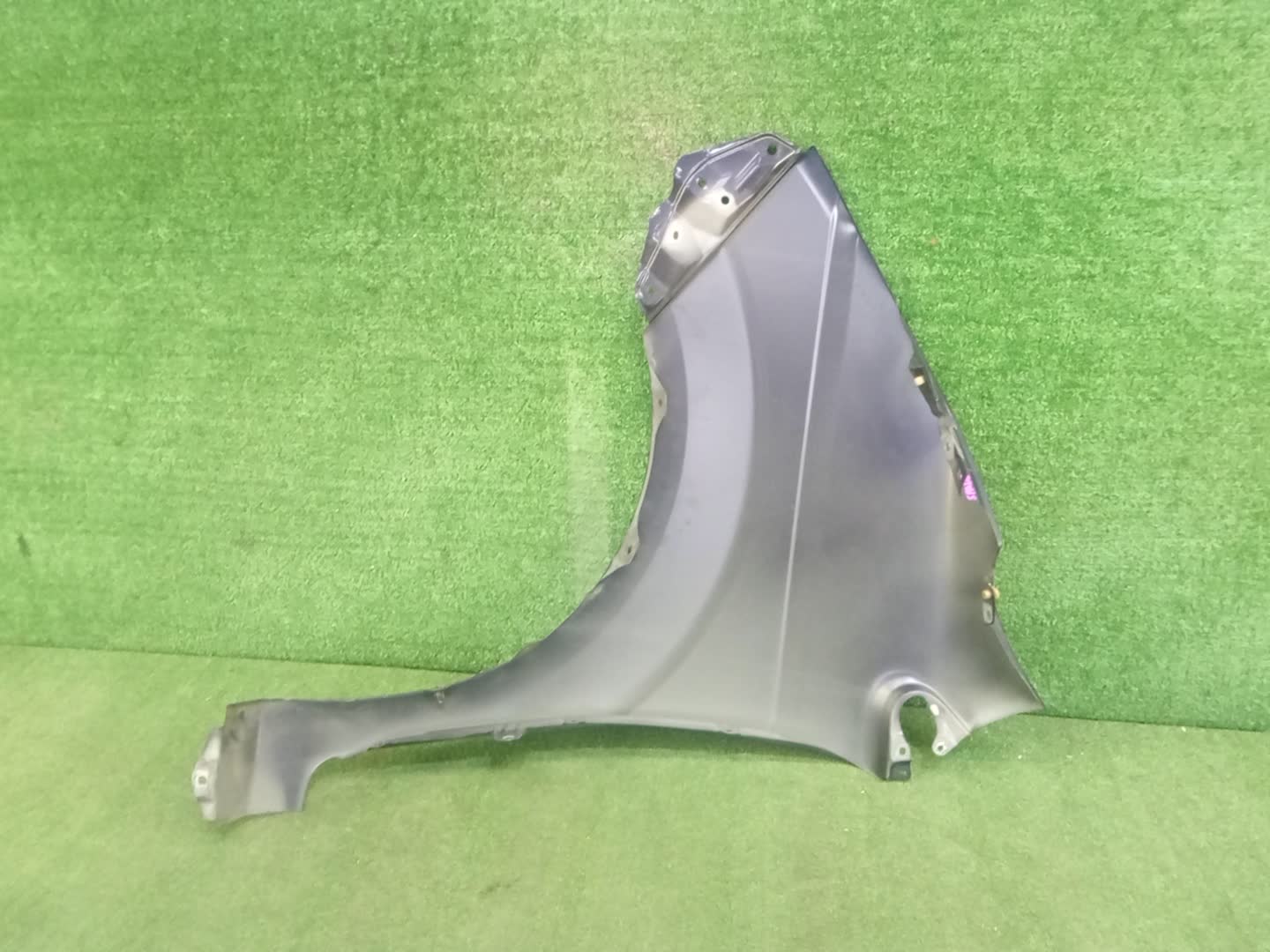 Крыло правое переднее TOYOTA SPADE NCP141, NSP140, NSP141, NCP145 98856 5 ракурс