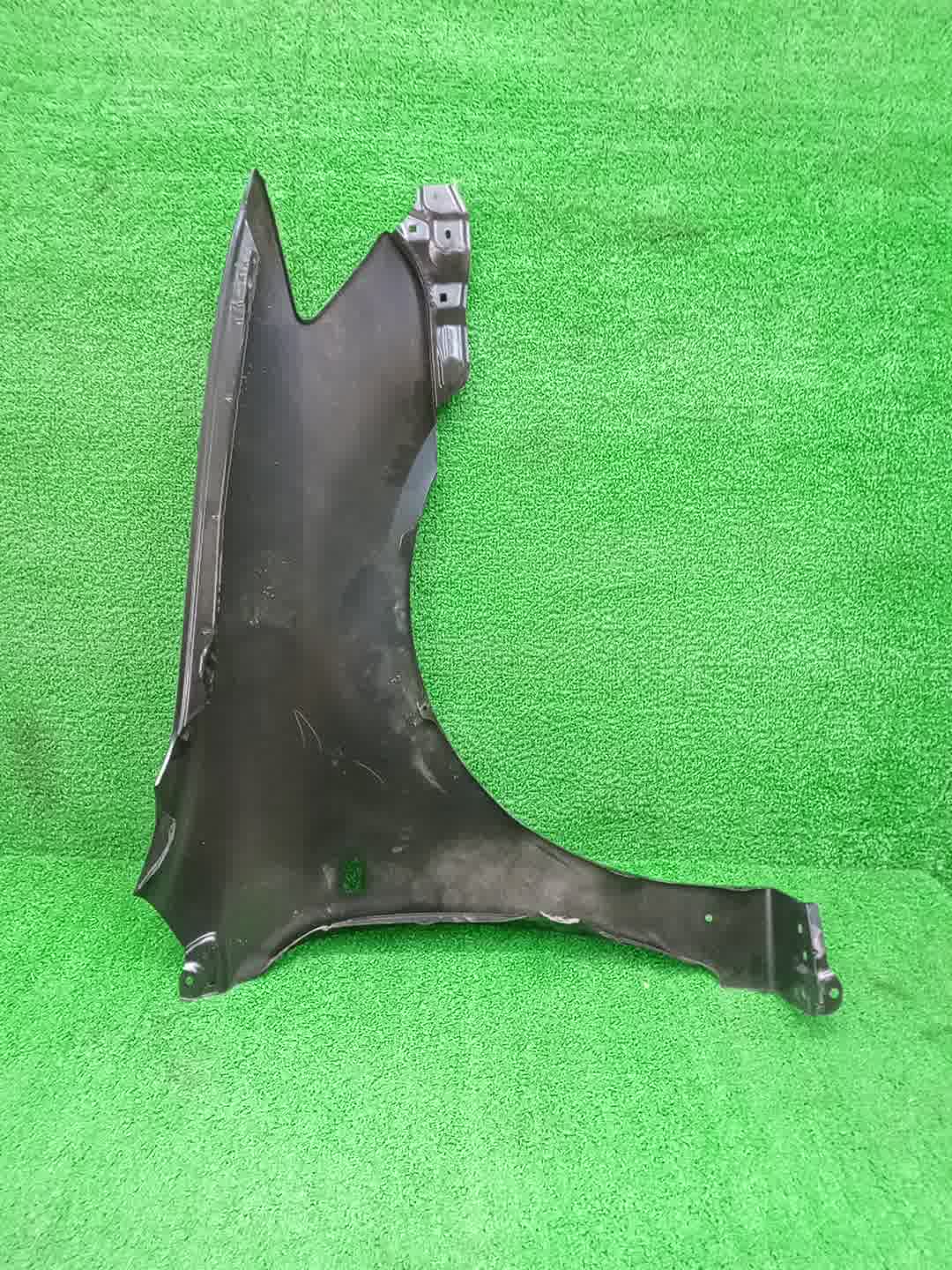 Крыло левое переднее TOYOTA COROLLA FIELDER NZE121G 53812-13120 3 ракурс
