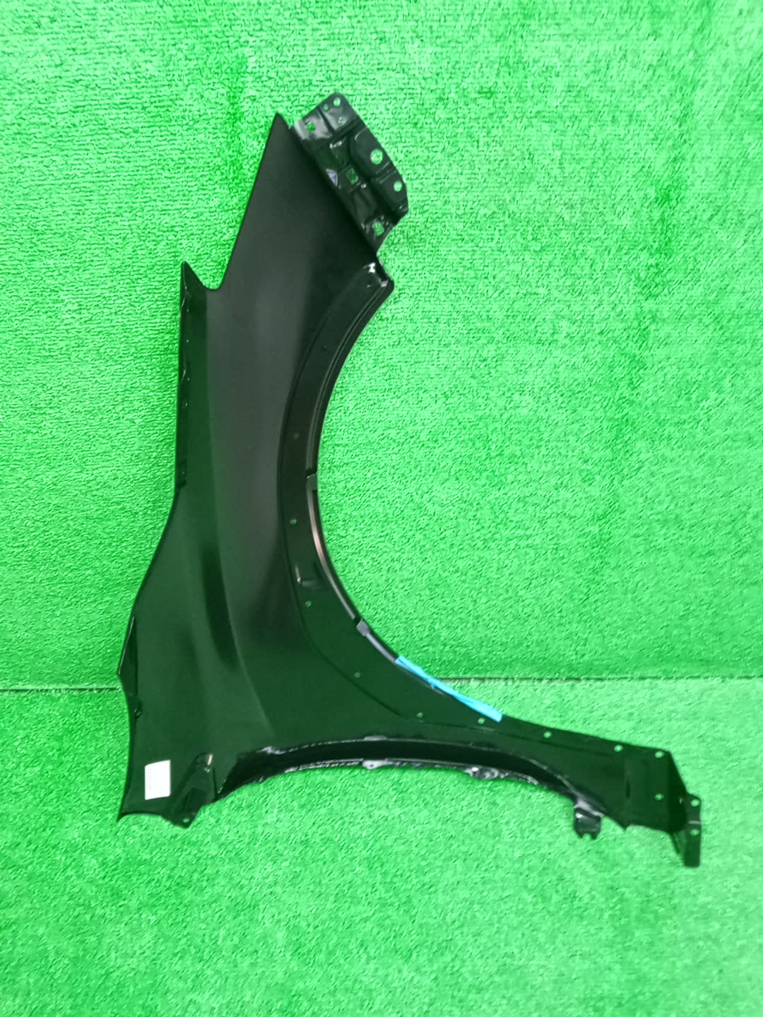 Крыло левое переднее SUBARU XV GT7 57120FL0709P 2 ракурс