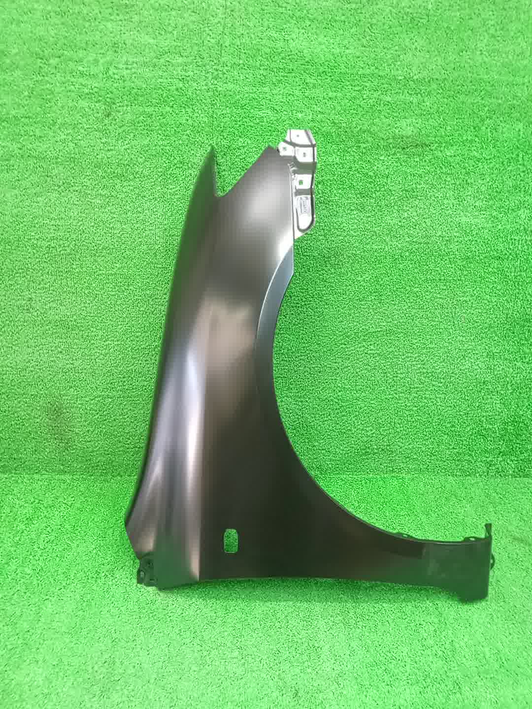 Крыло правое переднее TOYOTA COROLLA FIELDER NZE121G 53811-1H220 1 ракурс