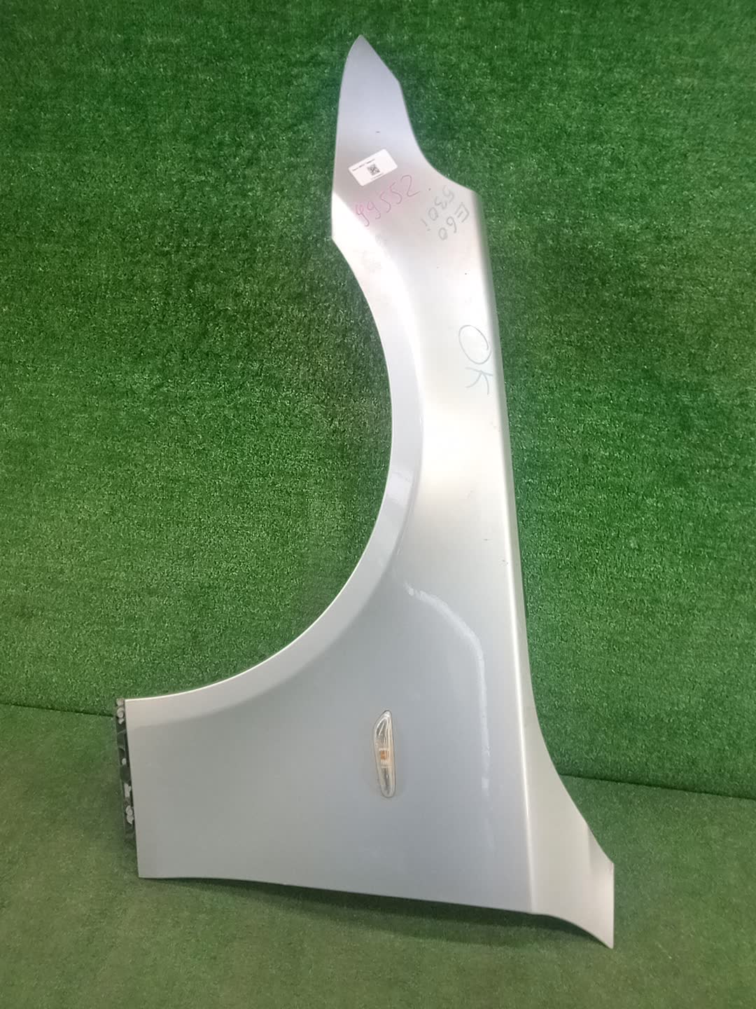 Крыло левое переднее BMW 5-Series, 530i, 540i, 520i, 523i, 525i, 530xi, 545i, 550i, 525xi E61, E60 99552 1 ракурс