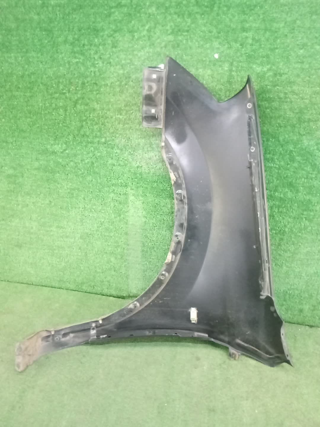 Крыло правое переднее NISSAN DUALIS J10, KNJ10, KJ10, NJ10 100150 2 ракурс