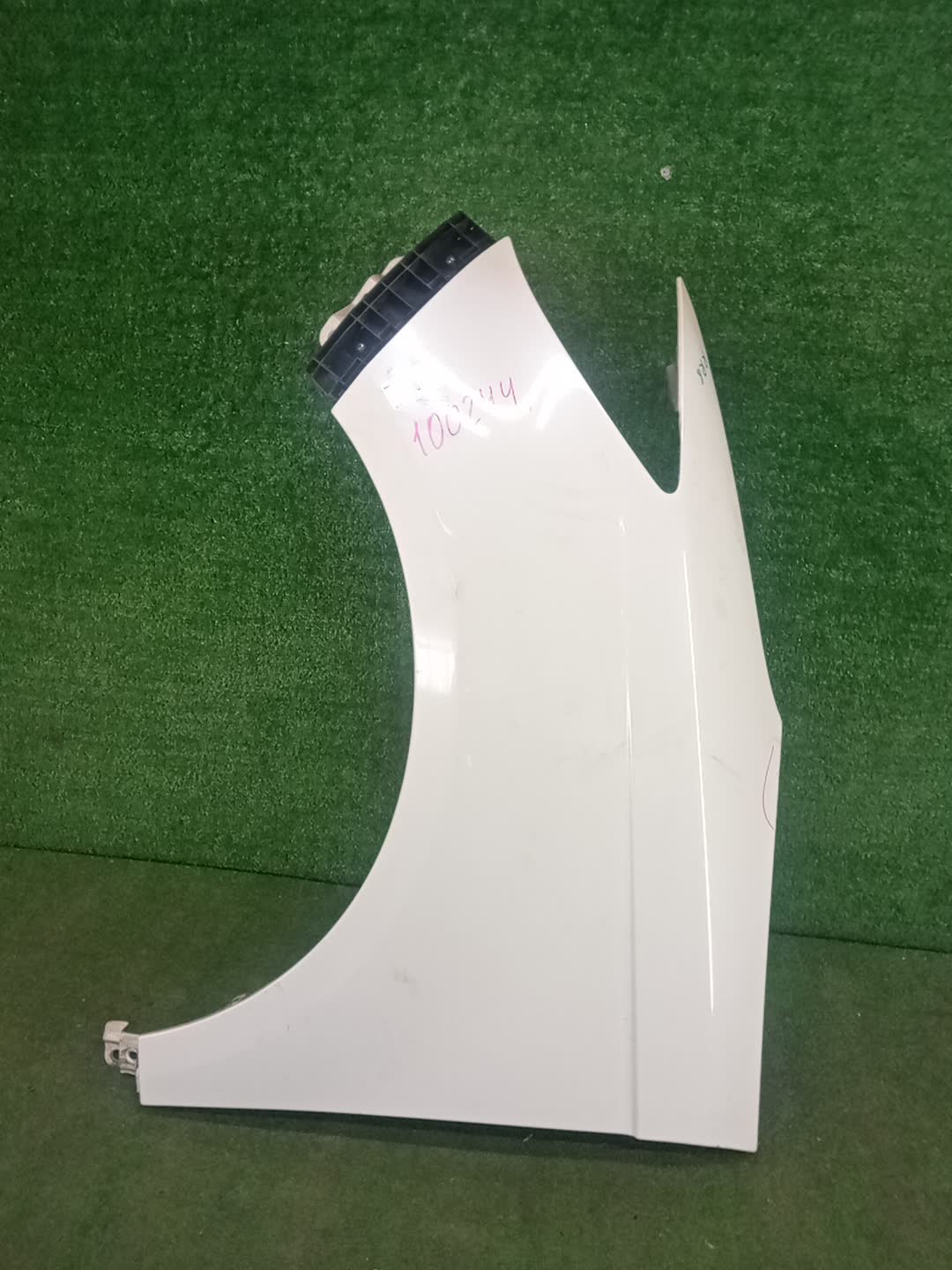 Крыло левое переднее HONDA ELYSION RR1, RR2, RR3 100244 1 ракурс
