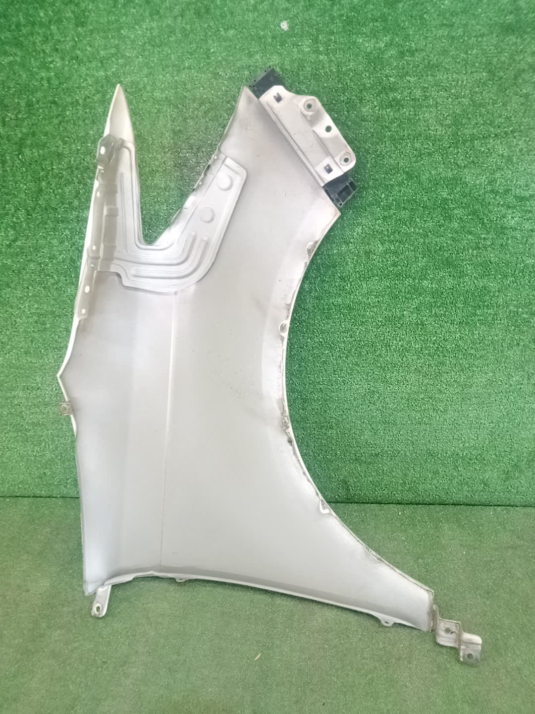 Крыло левое переднее HONDA ELYSION RR1, RR2, RR3 100244 3 ракурс