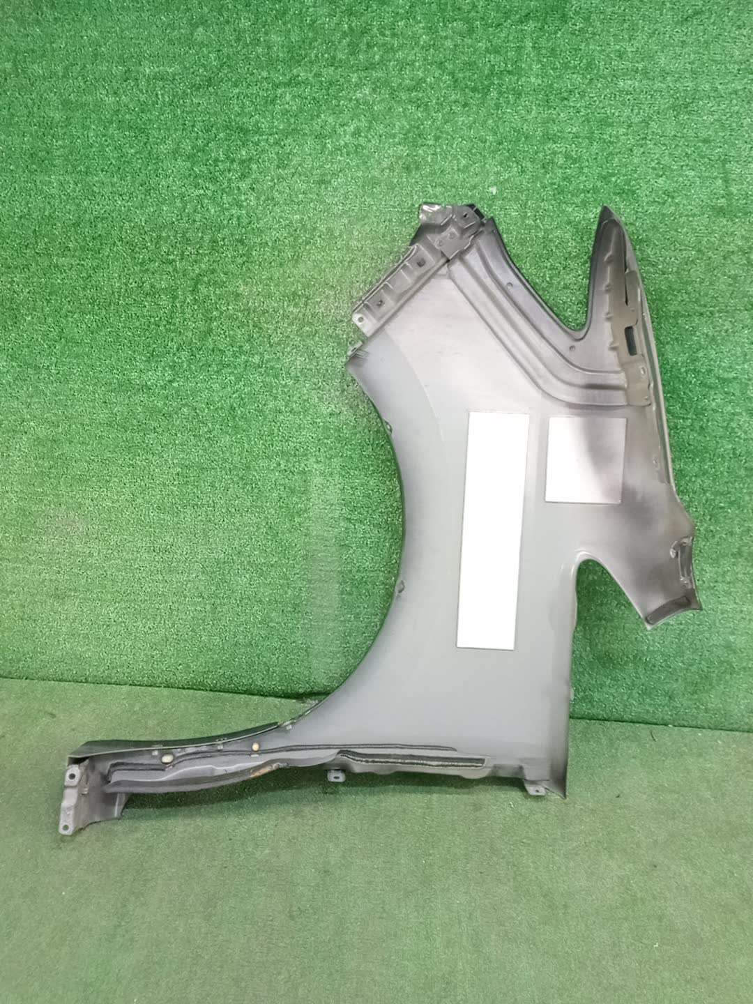 Крыло правое переднее NISSAN SERENA C26 100646 2 ракурс
