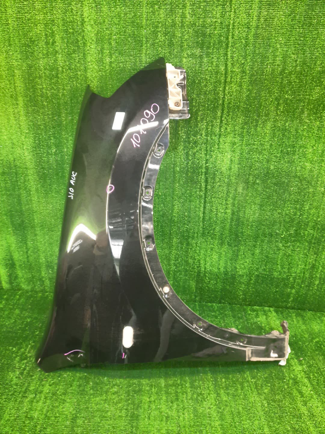 Крыло правое переднее NISSAN DUALIS J10, KNJ10, KJ10, NJ10 101090 1 ракурс