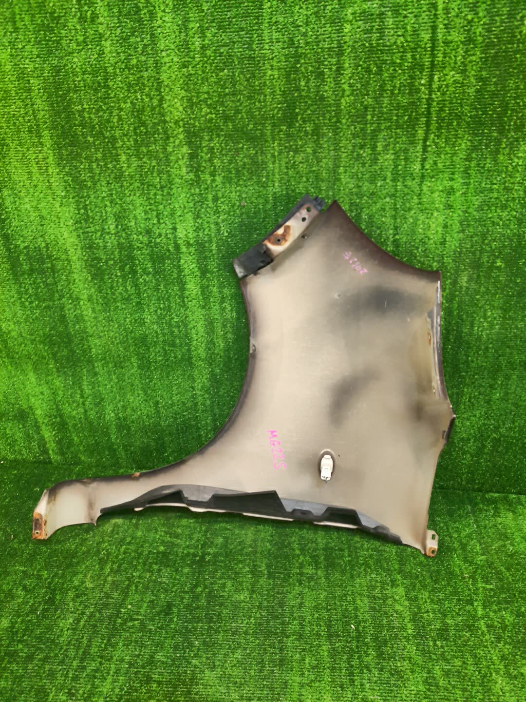 Крыло правое переднее NISSAN MOCO MG22S 101158 4 ракурс