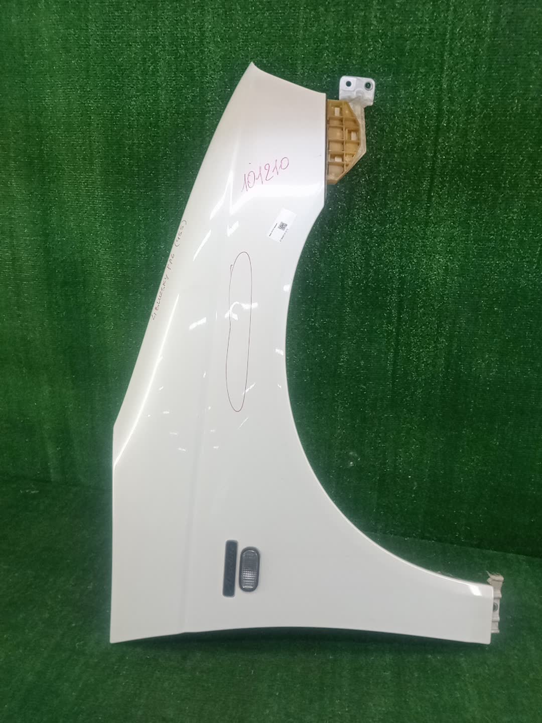Крыло правое переднее HONDA ODYSSEY RA6, RA8, RA7, RA9 101210 1 ракурс