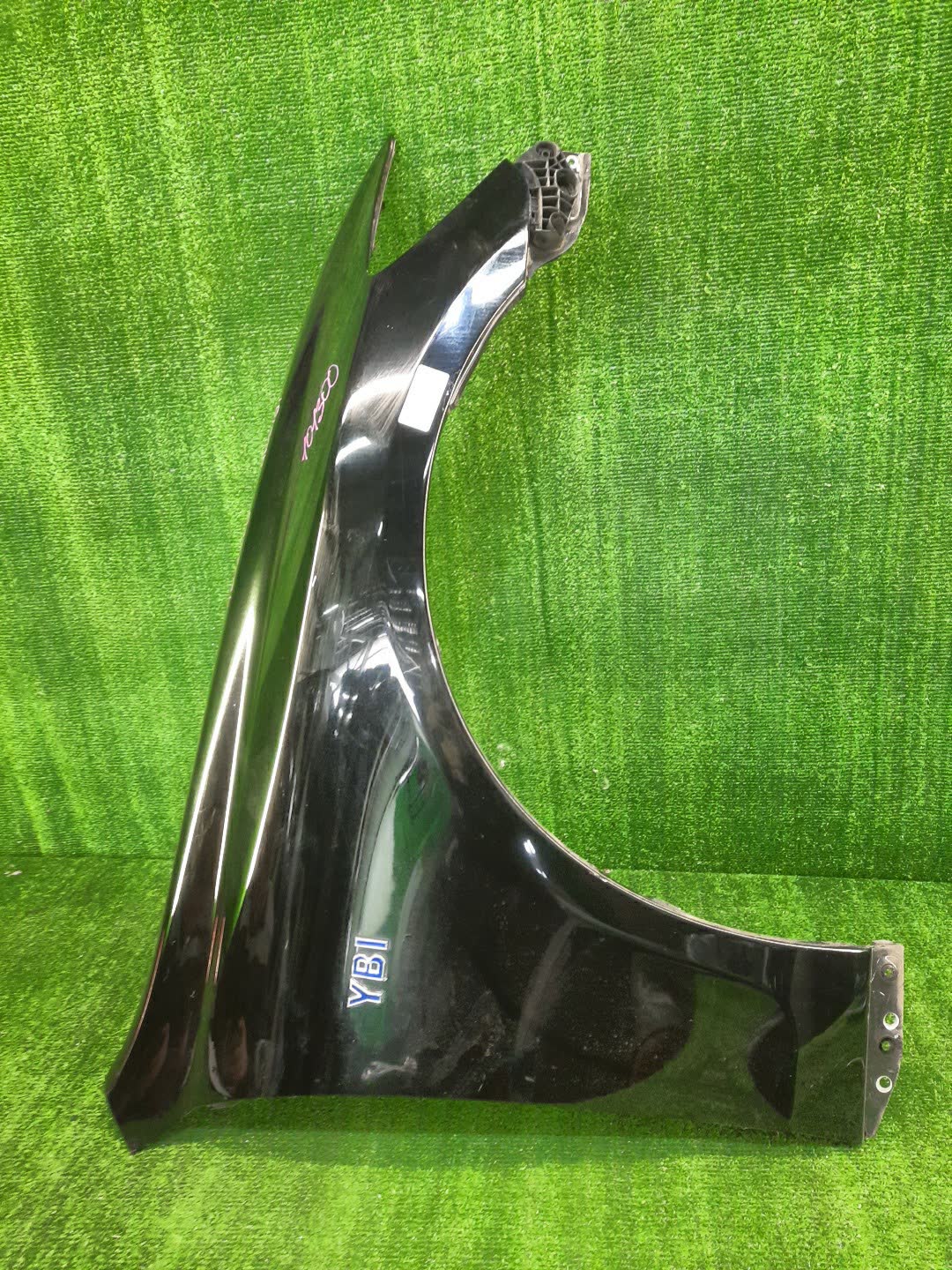 Крыло правое переднее LEXUS GS350, GS430, GS460, GS450H GRS191, GRS196, UZS190, URS190, GWS191 101300 1 ракурс