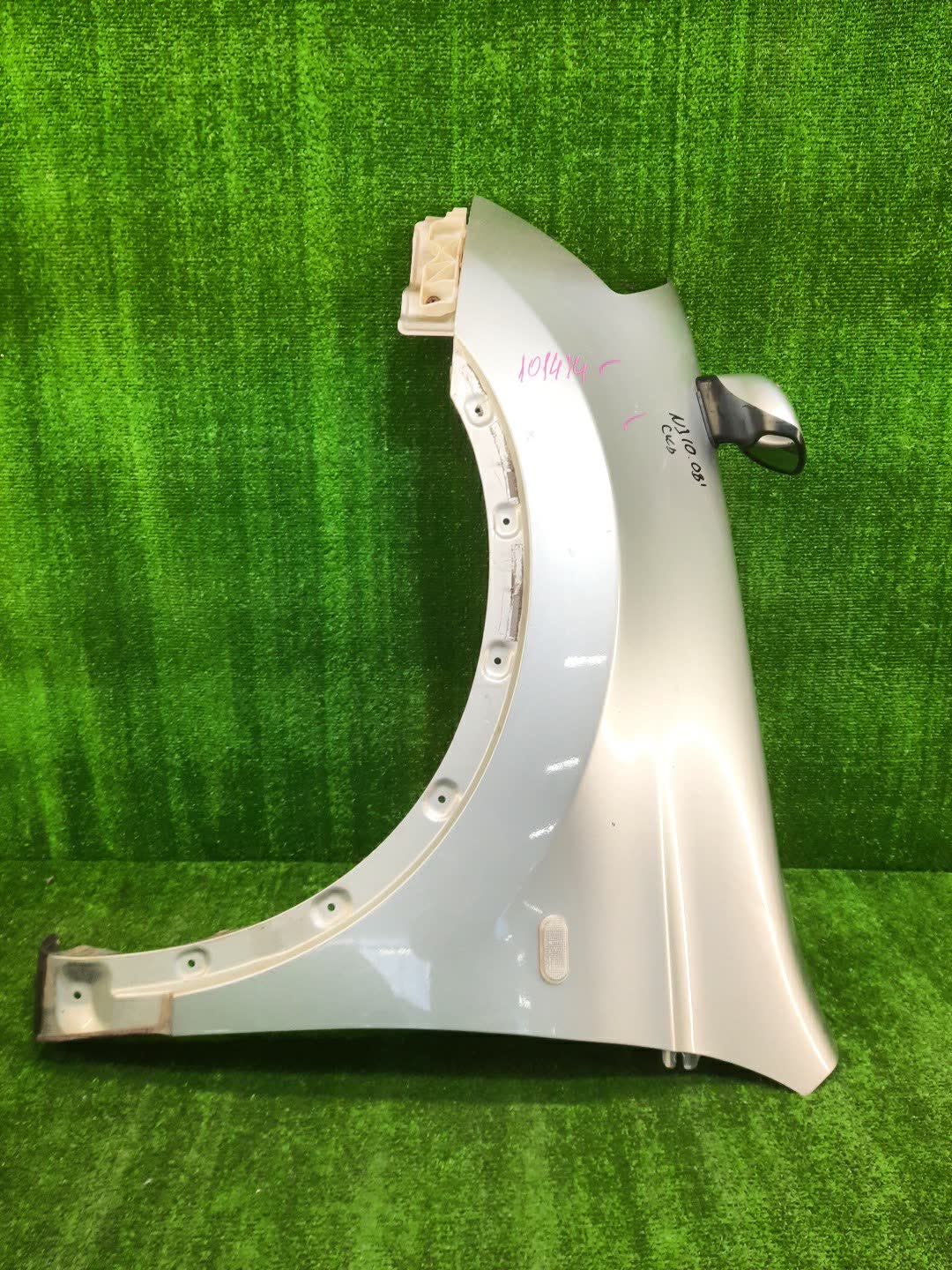 Крыло левое переднее NISSAN DUALIS J10, KNJ10, KJ10, NJ10 101414 1 ракурс