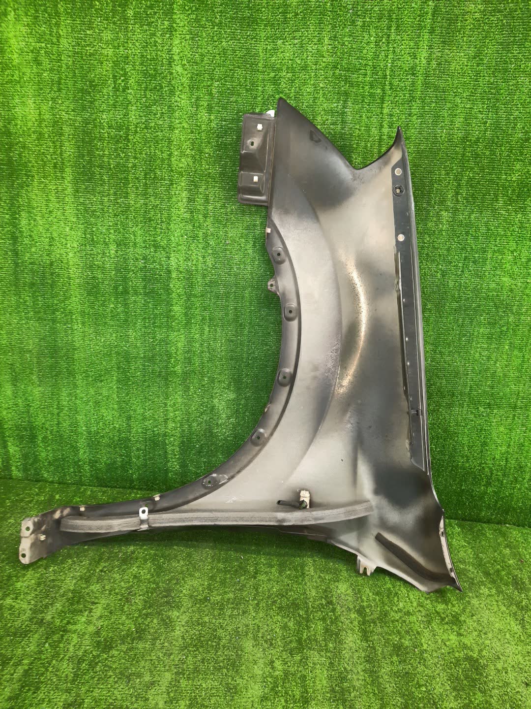 Крыло правое переднее NISSAN DUALIS J10, KNJ10, KJ10, NJ10 101693 5 ракурс