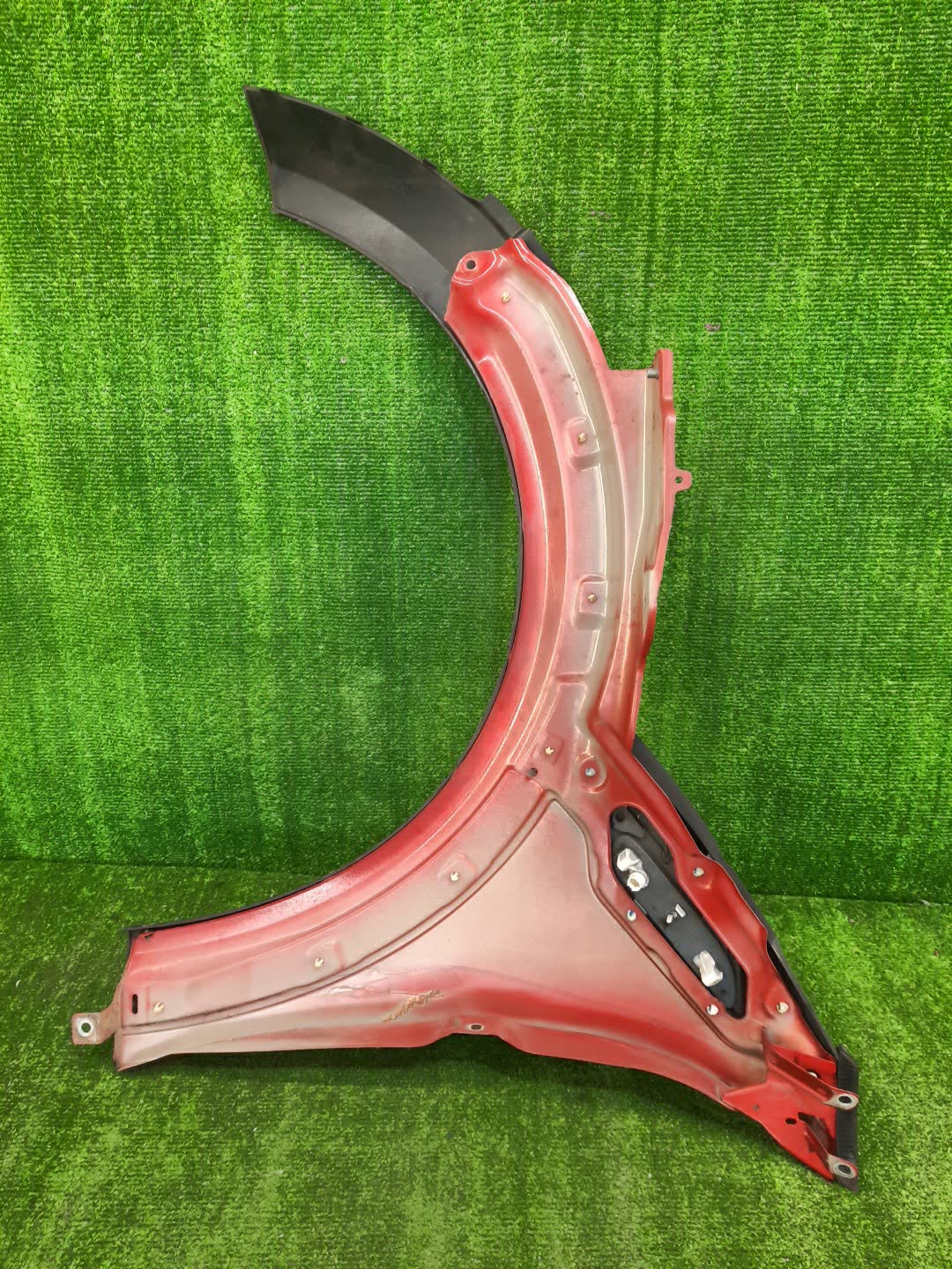 Крыло правое переднее MINI COUNTRYMAN R60 101836 3 ракурс