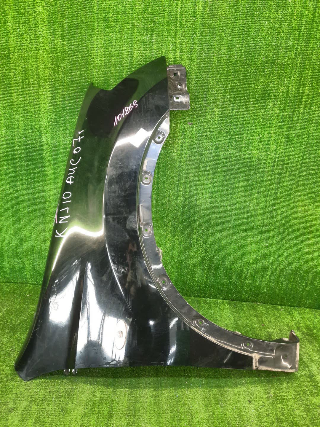 Крыло правое переднее NISSAN DUALIS J10, KNJ10, KJ10, NJ10 101868 1 ракурс