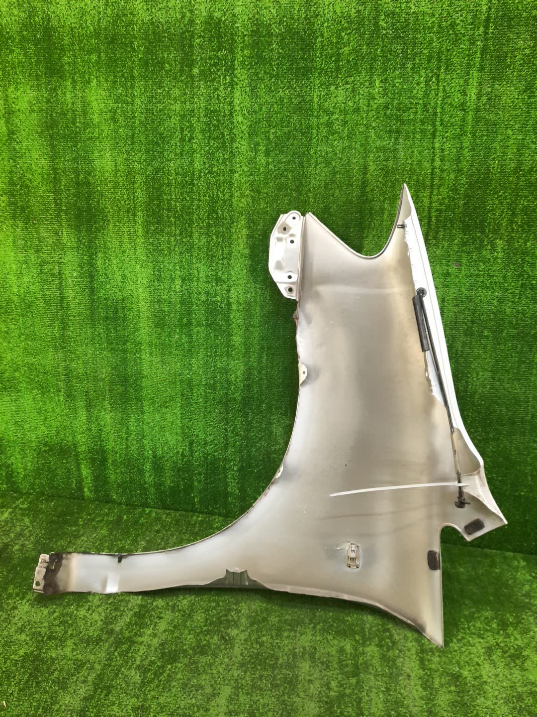 Крыло правое переднее TOYOTA IPSUM ACM21W, ACM26W 101887 3 ракурс