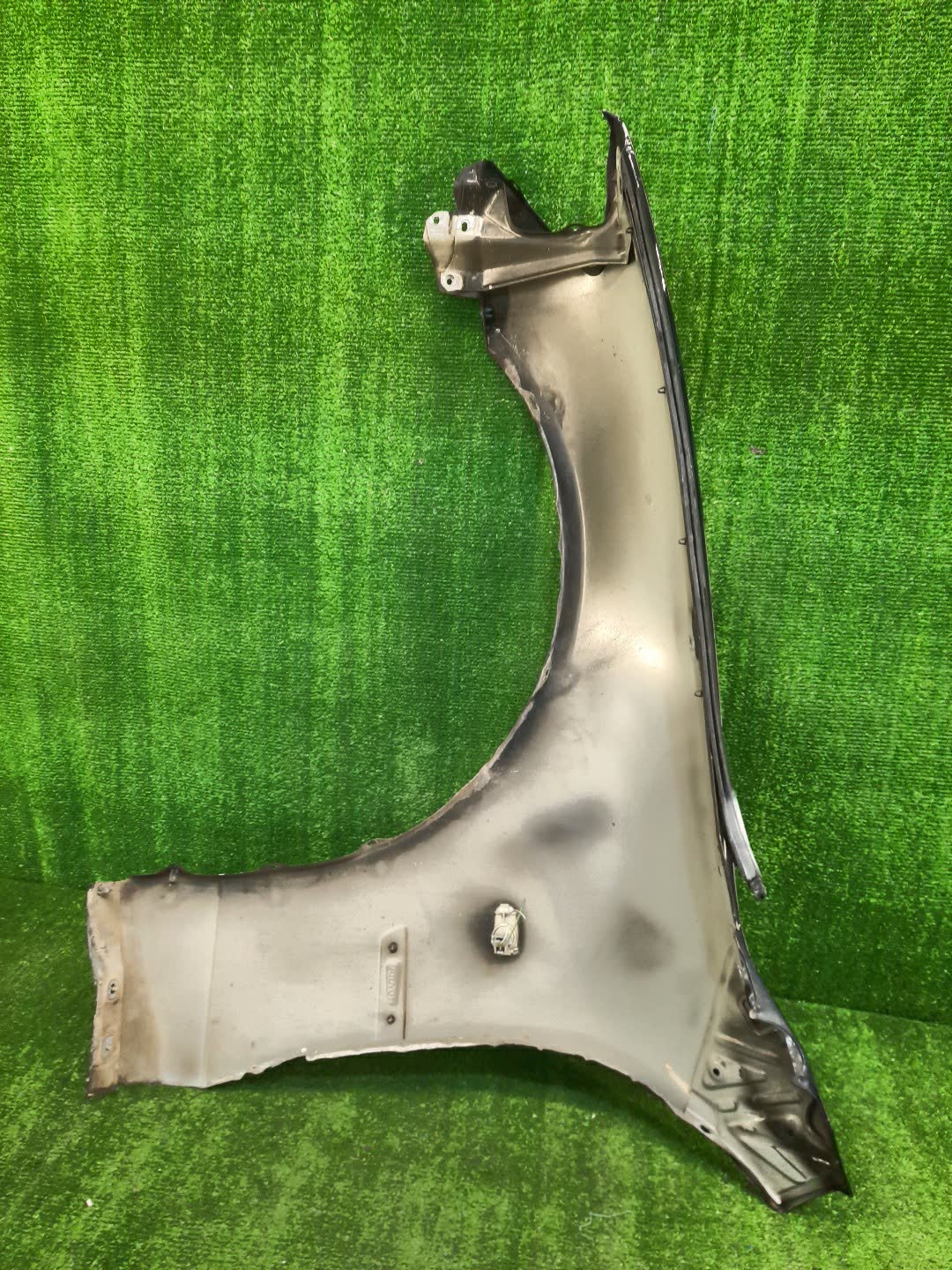 Крыло правое переднее TOYOTA ALTEZZA, IS200, IS300 GXE10, SXE10, JCE10, JCE15 101920 3 ракурс