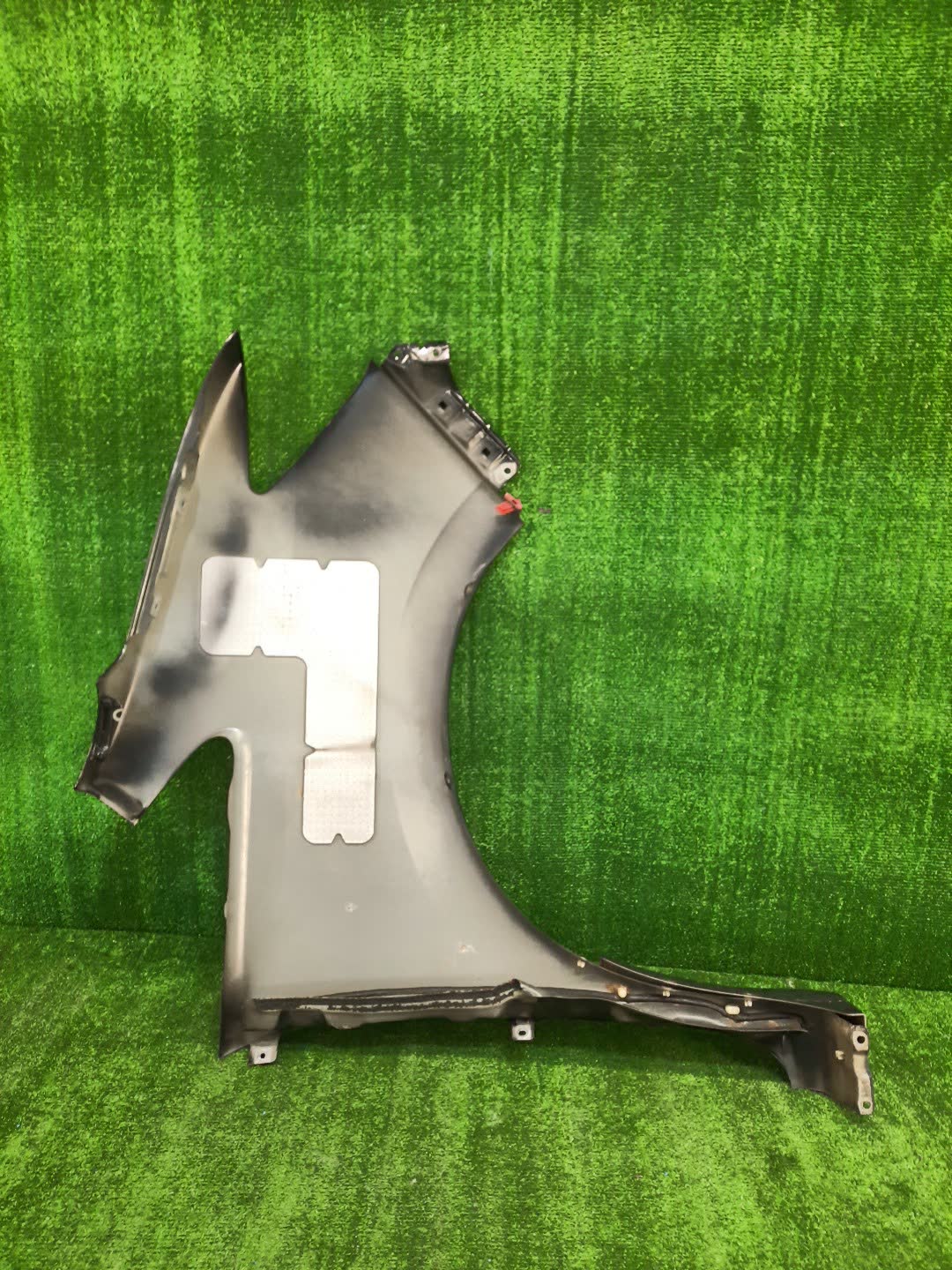 Крыло левое переднее NISSAN SERENA C26 102044 5 ракурс