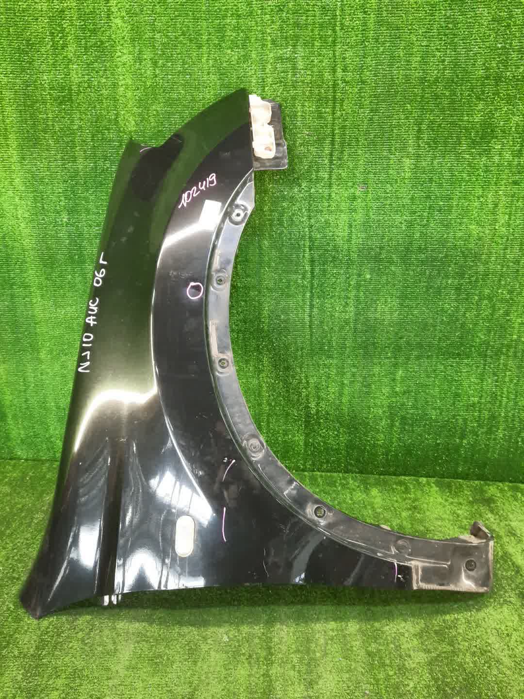 Крыло правое переднее NISSAN DUALIS J10, KNJ10, KJ10, NJ10 102419 1 ракурс