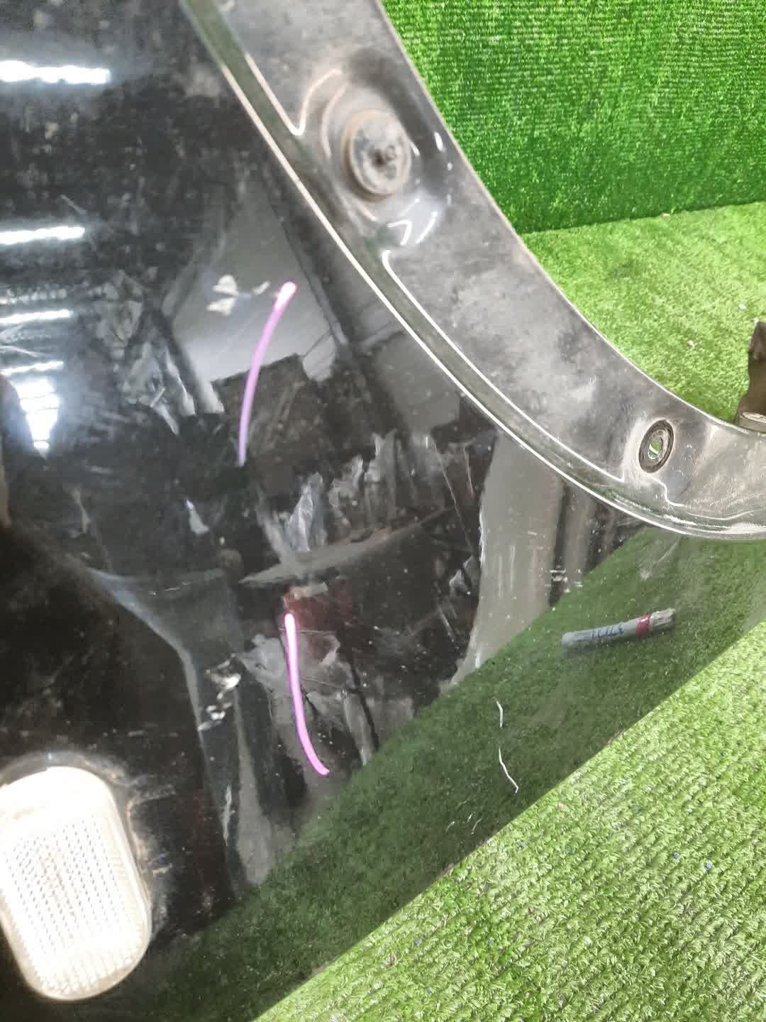 Крыло правое переднее NISSAN DUALIS J10, KNJ10, KJ10, NJ10 102419 2 ракурс