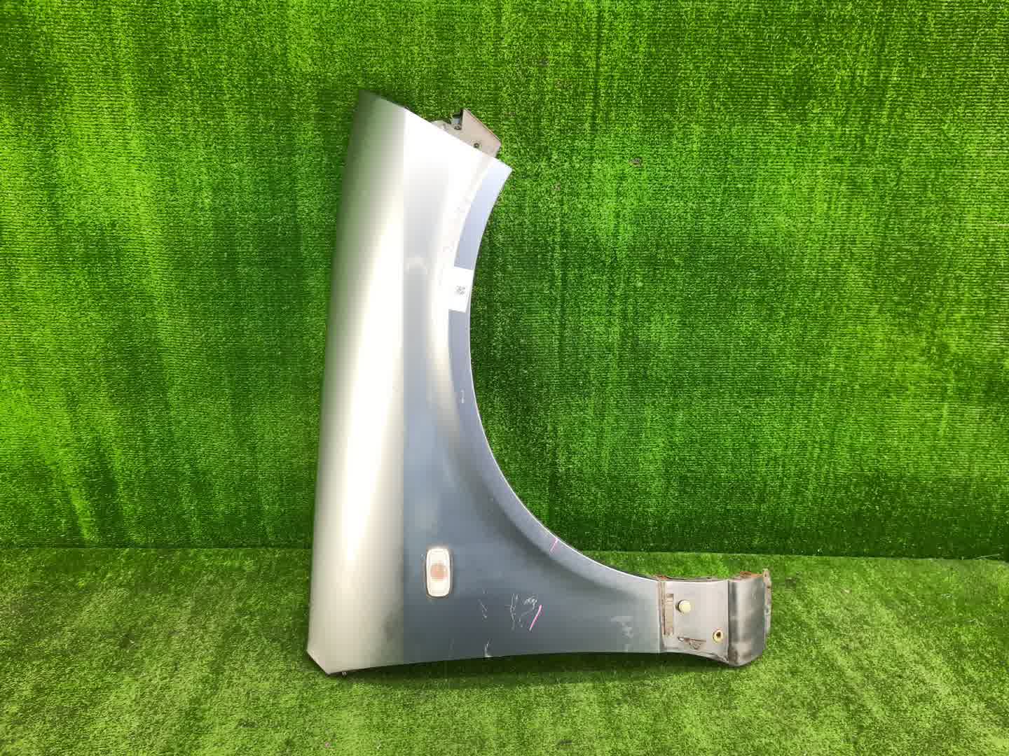 Крыло правое переднее NISSAN WINGROAD Y11, WFY11, WHNY11, WRY11, WPY11, WHY11 102589 1 ракурс Крыло правое переднее NISSAN WINGROAD Y11, WFY11, WHNY11, WRY11, WPY11, WHY11 102589 1 ракурс