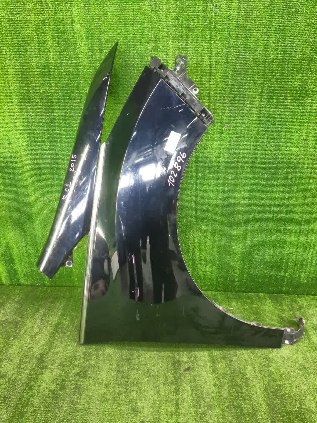 Крыло правое переднее HONDA ODYSSEY RC1 102896 1 ракурс