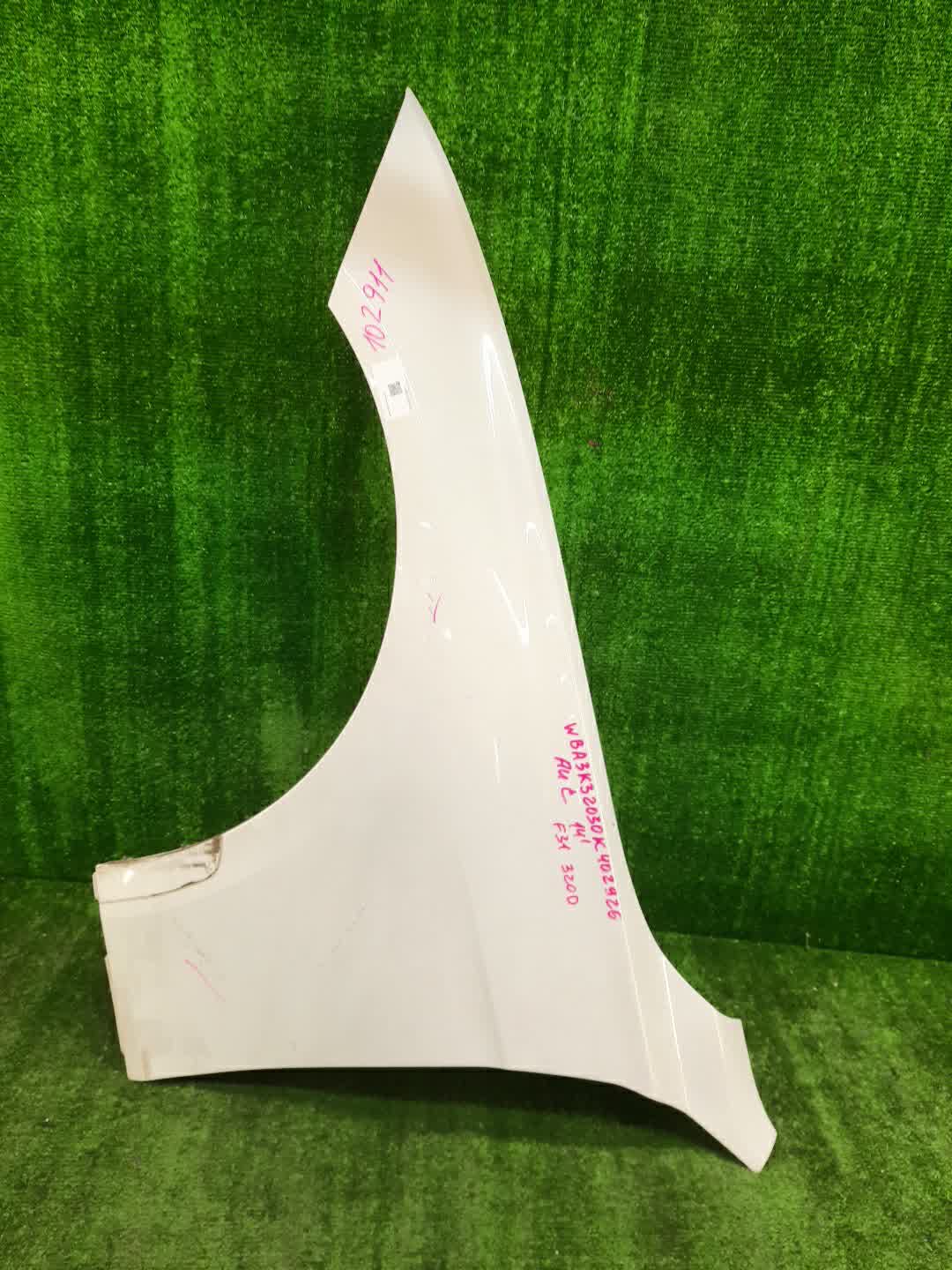 Крыло левое переднее BMW 320d, 335i, 318d, 330d, 335d, 316d, 3-Series, 328i, 320i, 316i F30, F31 102911 1 ракурс