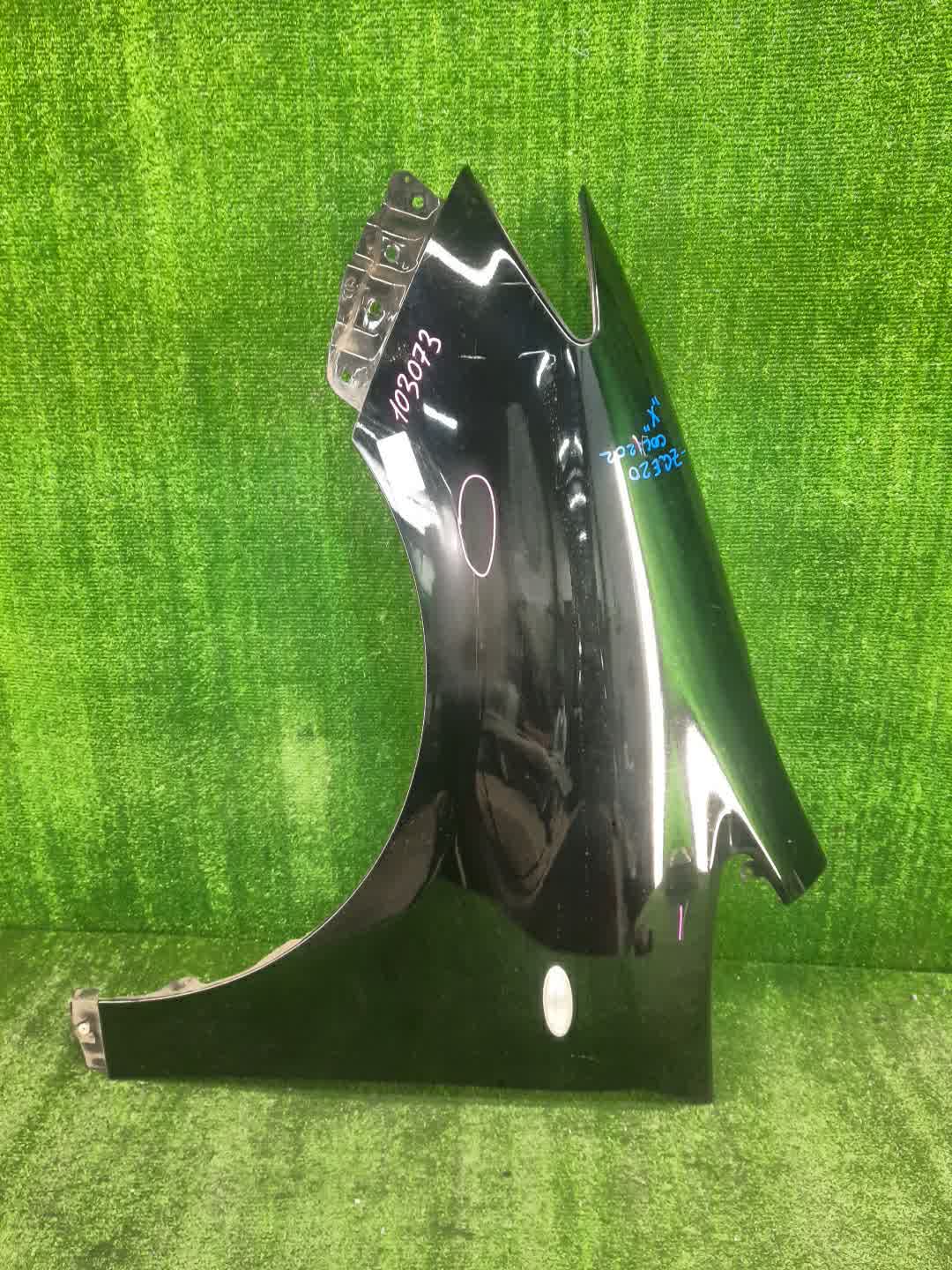 Крыло левое переднее TOYOTA WISH ZGE20W, ZGE20G, ZGE25W, ZGE21G, ZGE22W, ZGE25G X 1 ракурс