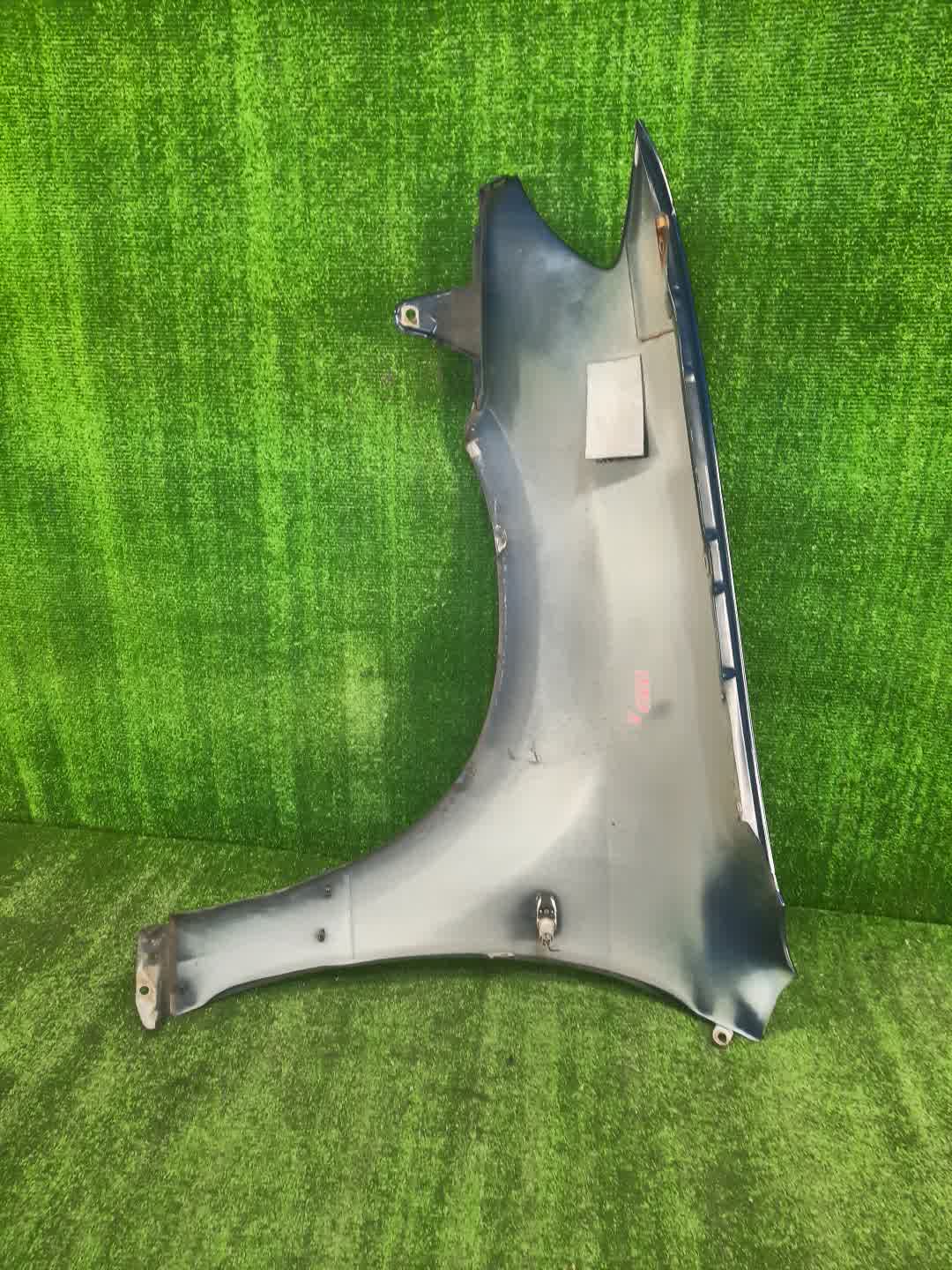 Крыло правое переднее MITSUBISHI AIRTREK CU2W, CU4W 103096 4 ракурс
