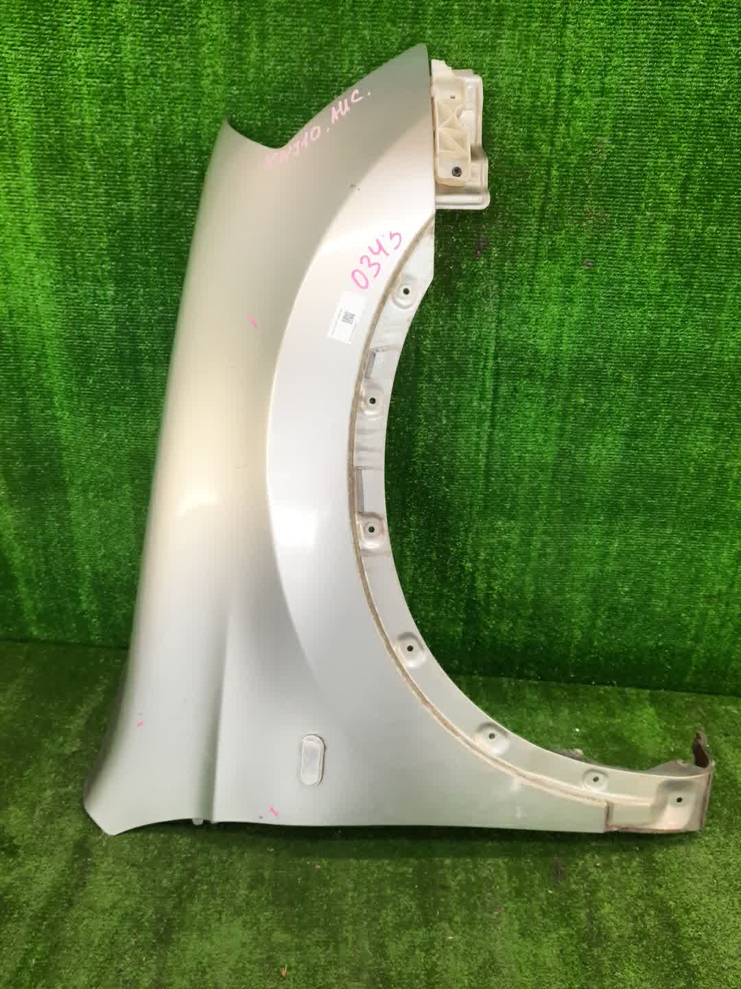 Крыло правое переднее NISSAN DUALIS J10, KNJ10, KJ10, NJ10 0343 1 ракурс