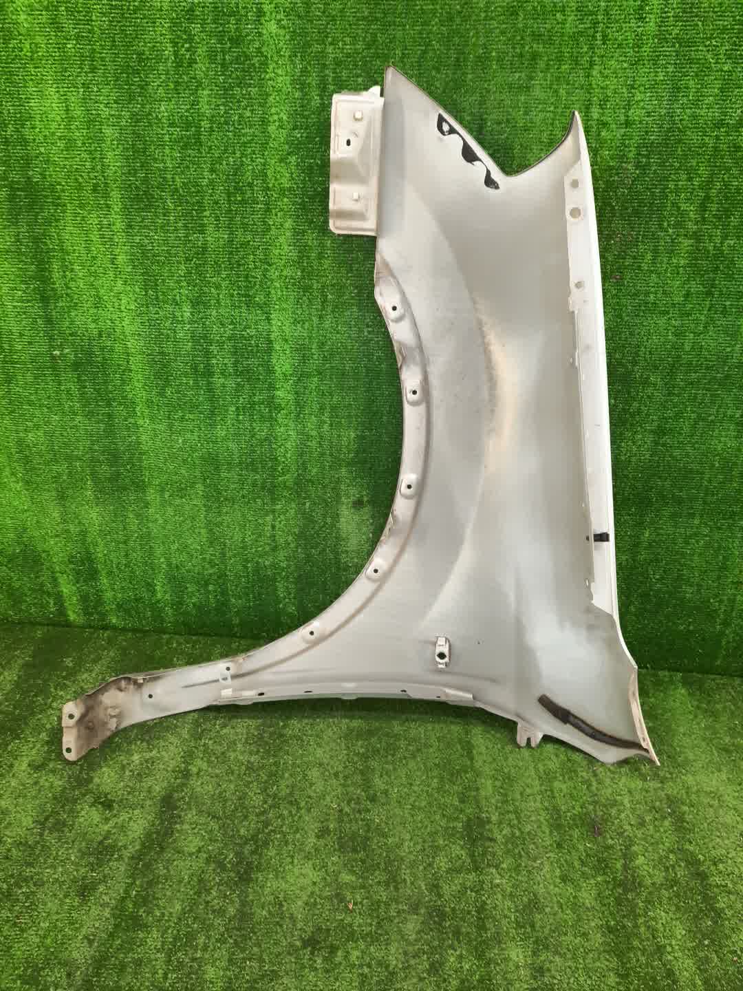 Крыло правое переднее NISSAN DUALIS J10, KNJ10, KJ10, NJ10 0343 5 ракурс