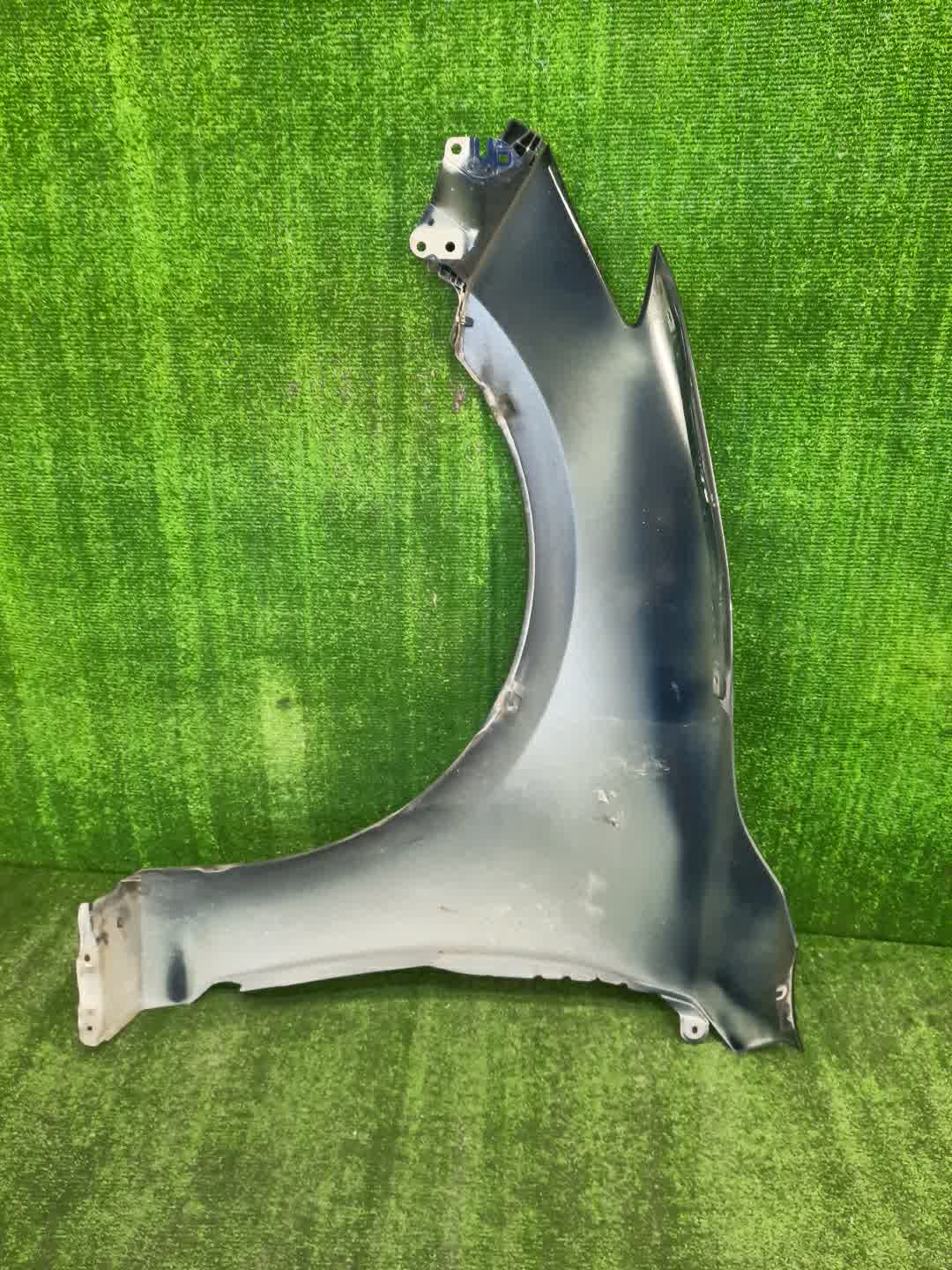 Крыло правое переднее MAZDA AXELA, MAZDA 3, 3 BMLFS, BM6FJ, BM2AS, BM2FP, BM2AP, BM5FP, BM5FS, BM5AS, BM5AP, BM2FS, BYEFP, BMEFS, BM 0408 4 ракурс